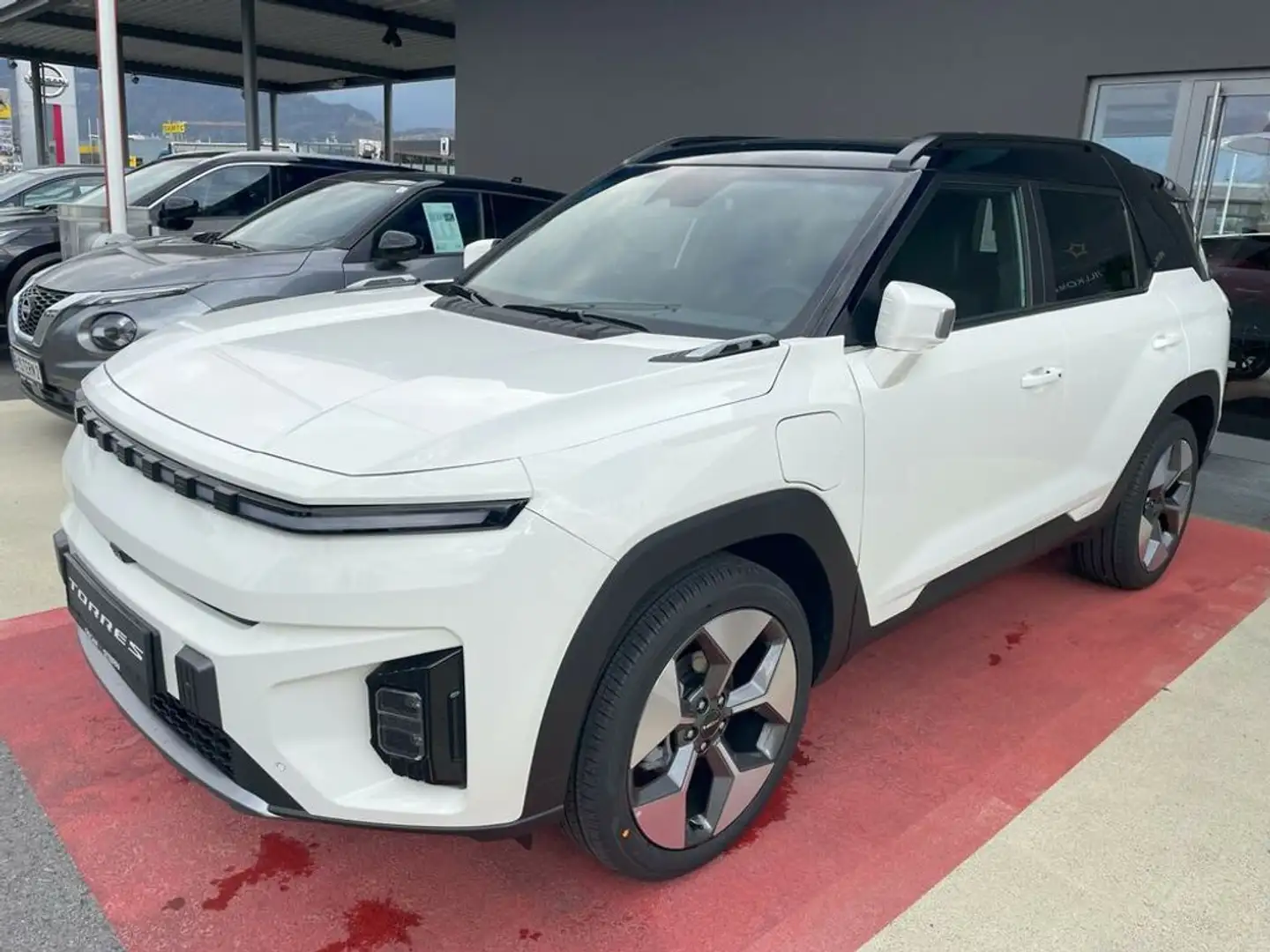 SsangYong Torres KGM EVX 73,4kWh Premium Weiß - 1
