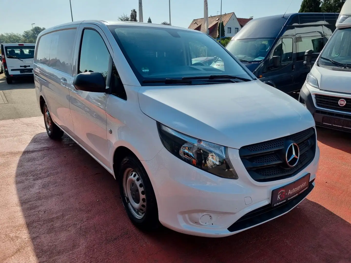 Mercedes-Benz Vito Kasten 111 CDI WORKER FWD lang Klima Weiß - 1