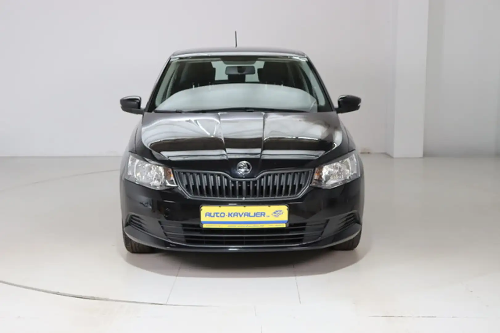 Skoda Fabia 1.2 TSI Active Combi 1.Hand Schwarz - 2