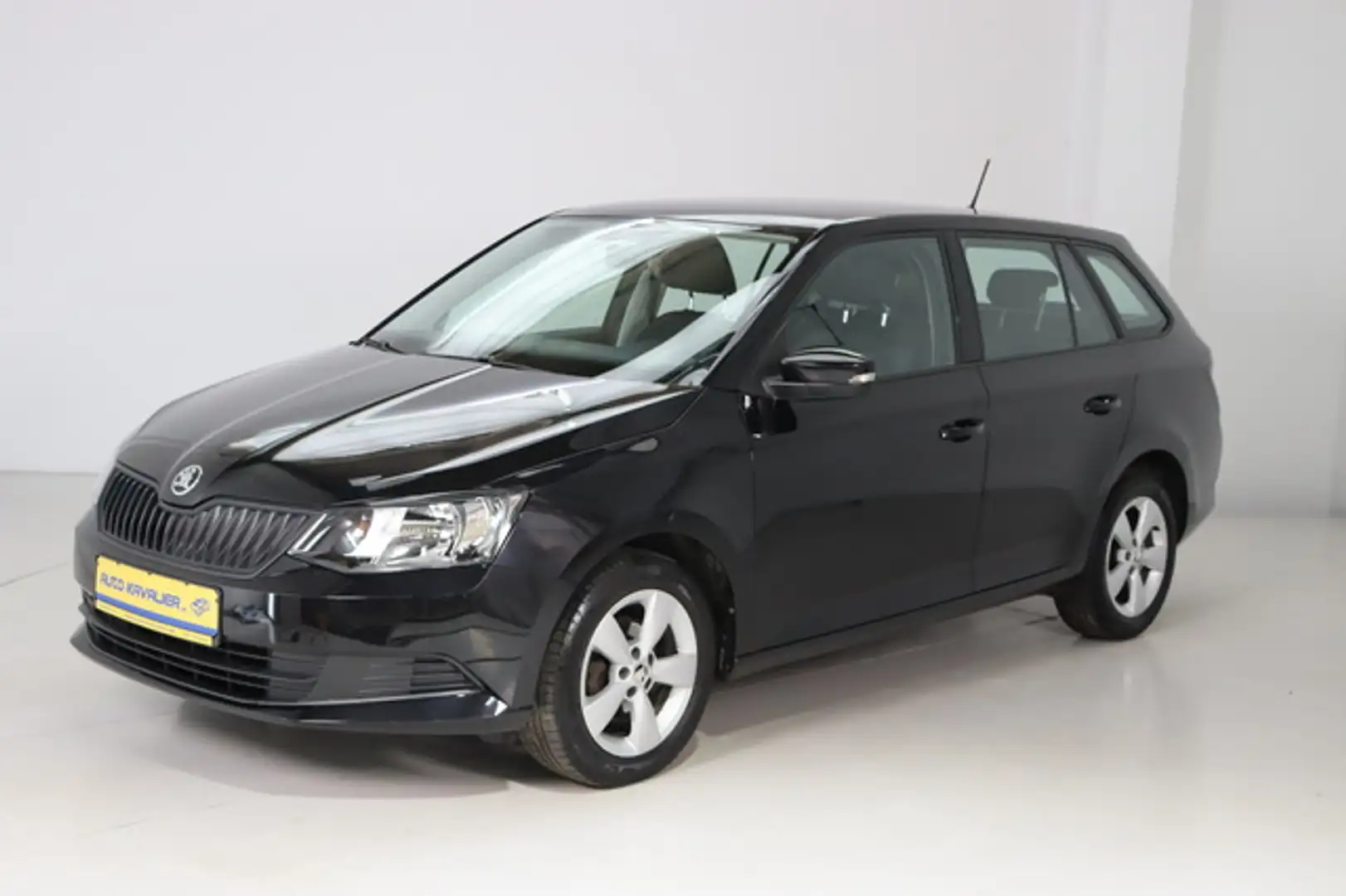 Skoda Fabia 1.2 TSI Active Combi 1.Hand Schwarz - 1