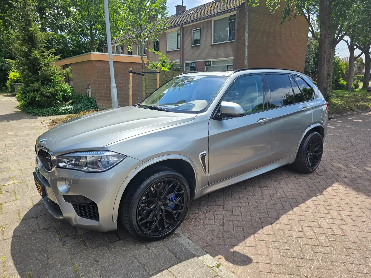 BMW X5 M X5 M Grijs - 1