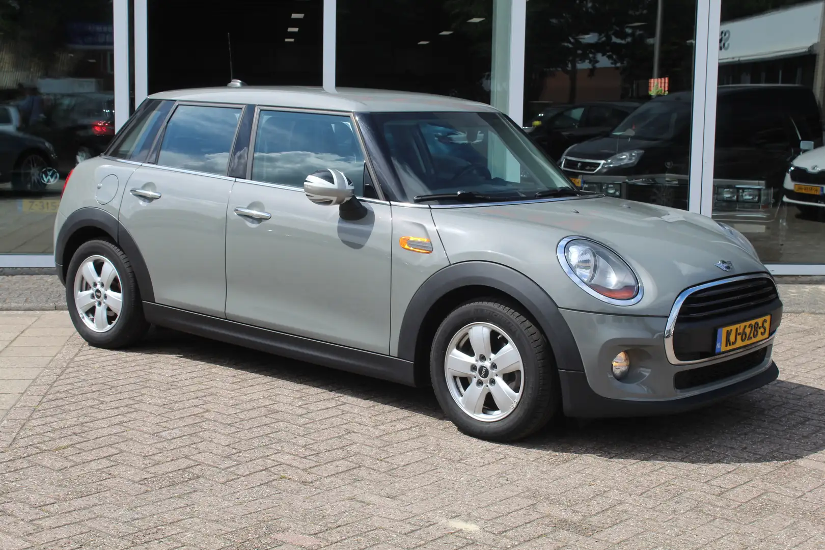 MINI One D Mini 1.5 Business Серый - 2