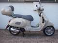 Vespa GTS 310 Zwart - thumbnail 4