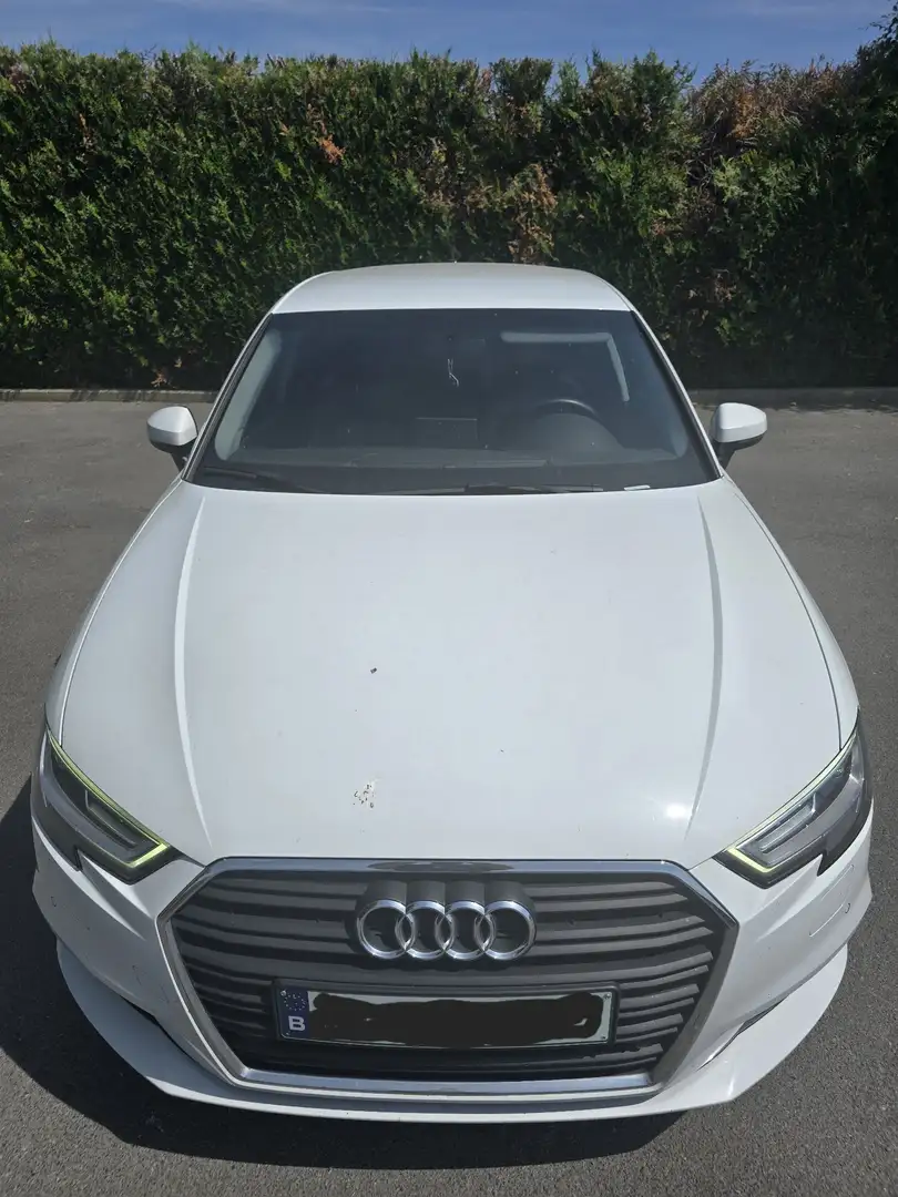 Audi A3 Sportback Essence+Cng30TFSI+Stronic+12moisGarantie Blanc - 2