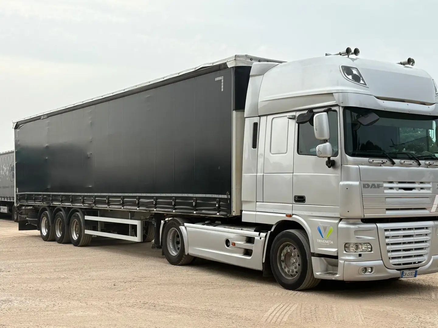DAF - 1