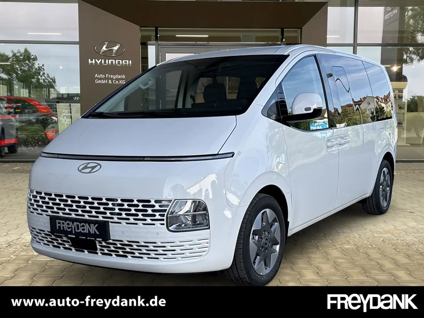 Hyundai STARIA 9-Sitzer (MY25) HEV 1.6 T-GDI (225PS) 6-AT 2WD PRI Alb - 1