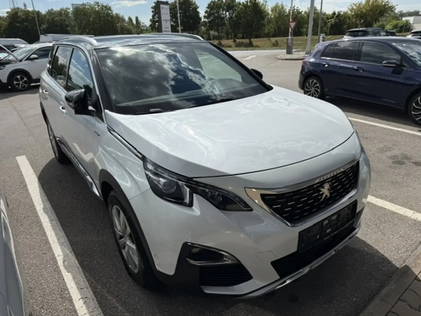 Peugeot 5008 Allure  Händlerfahrzeug Weiß - 2