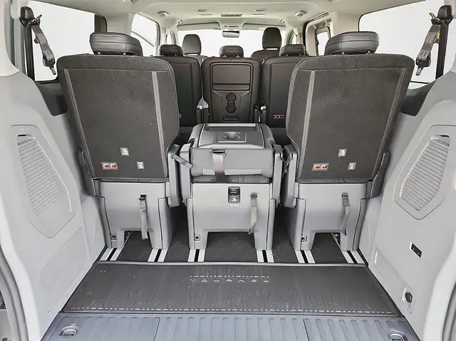 Ford Tourneo Custom Bus 2,5 PHEV 340 L2H1 FWD Active Aut. Ansicht 14