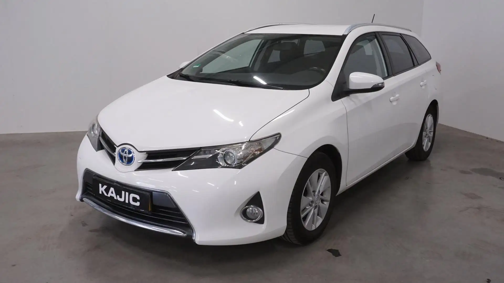 Toyota Auris Touring Sports 1.8 Hybrid Aspiration Blanc - 1