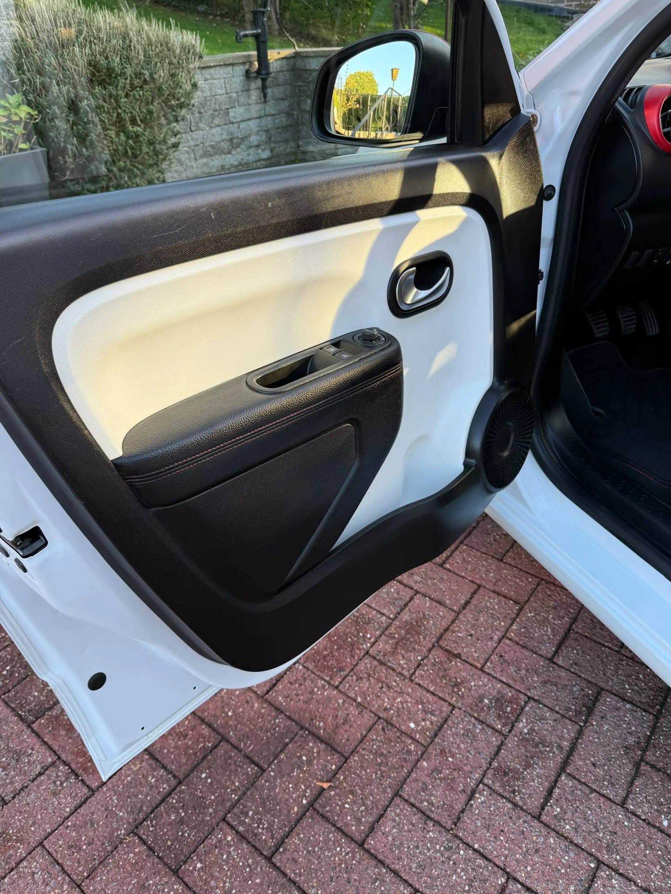 Renault Twingo Twingo 0.9 TCe Edition One - CAMERA - CARPLAY — photo 15