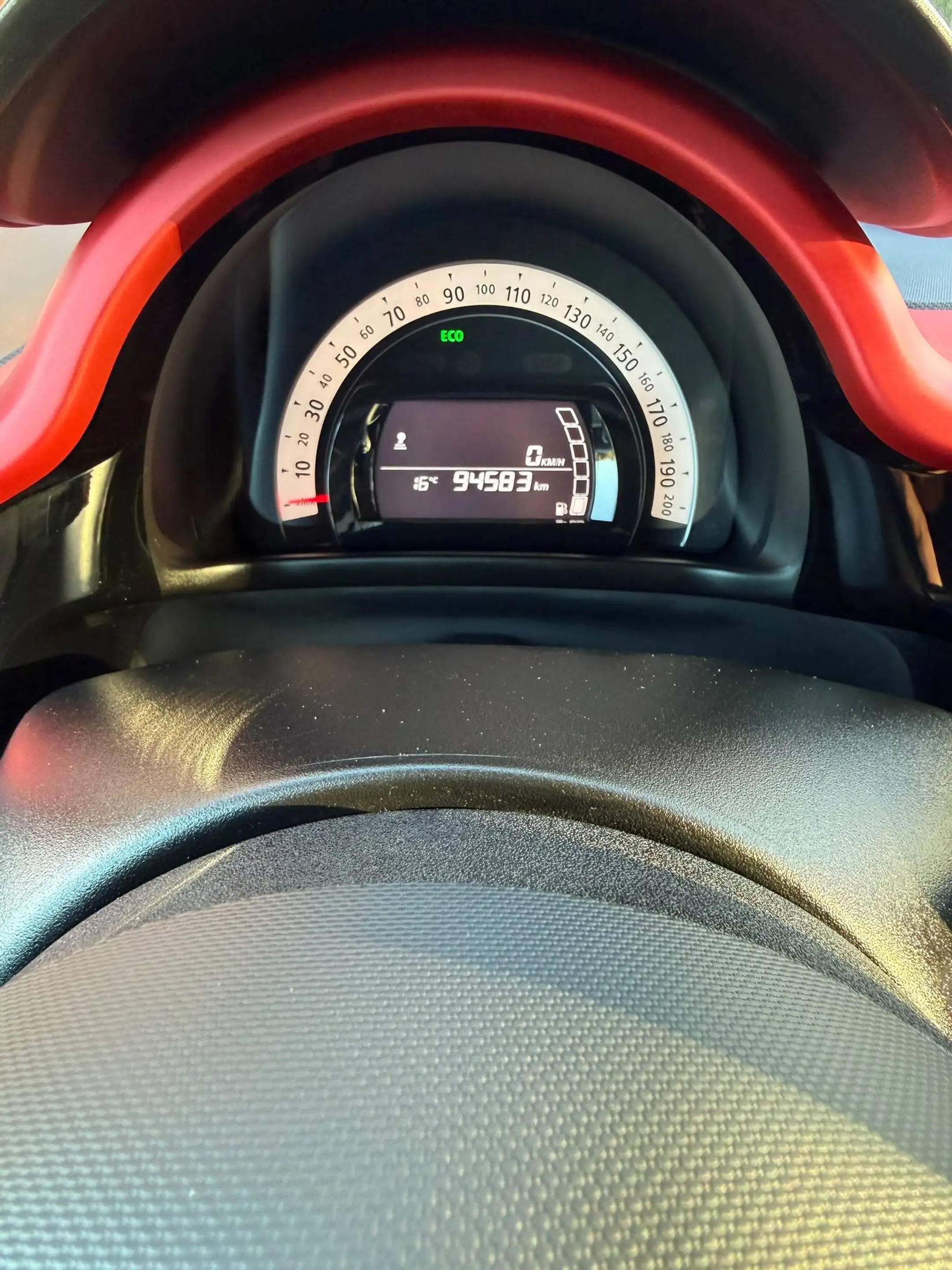 Renault Twingo Twingo 0.9 TCe Edition One - CAMERA - CARPLAY — photo 11