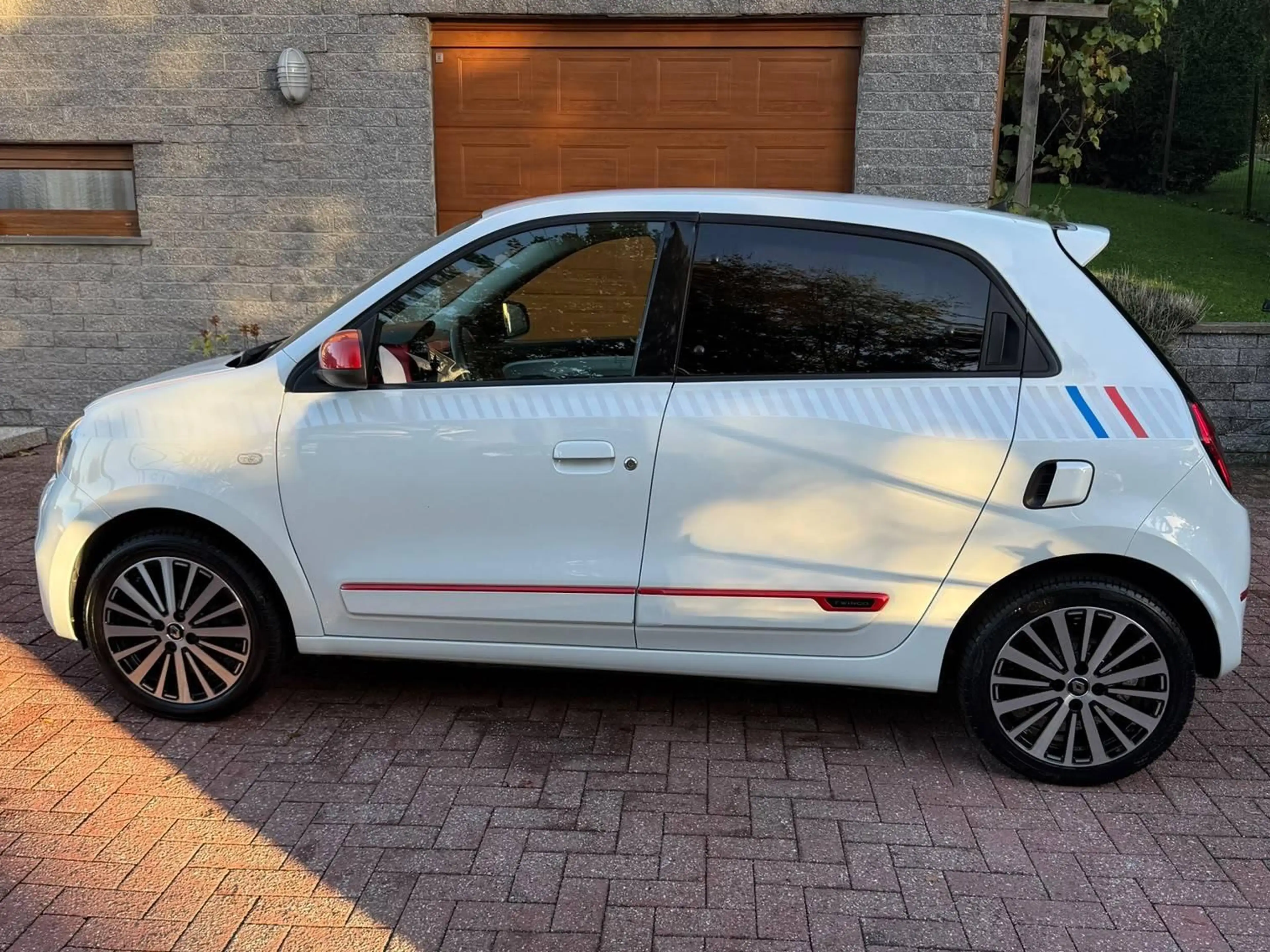 Renault Twingo Twingo 0.9 TCe Edition One - CAMERA - CARPLAY — photo 5