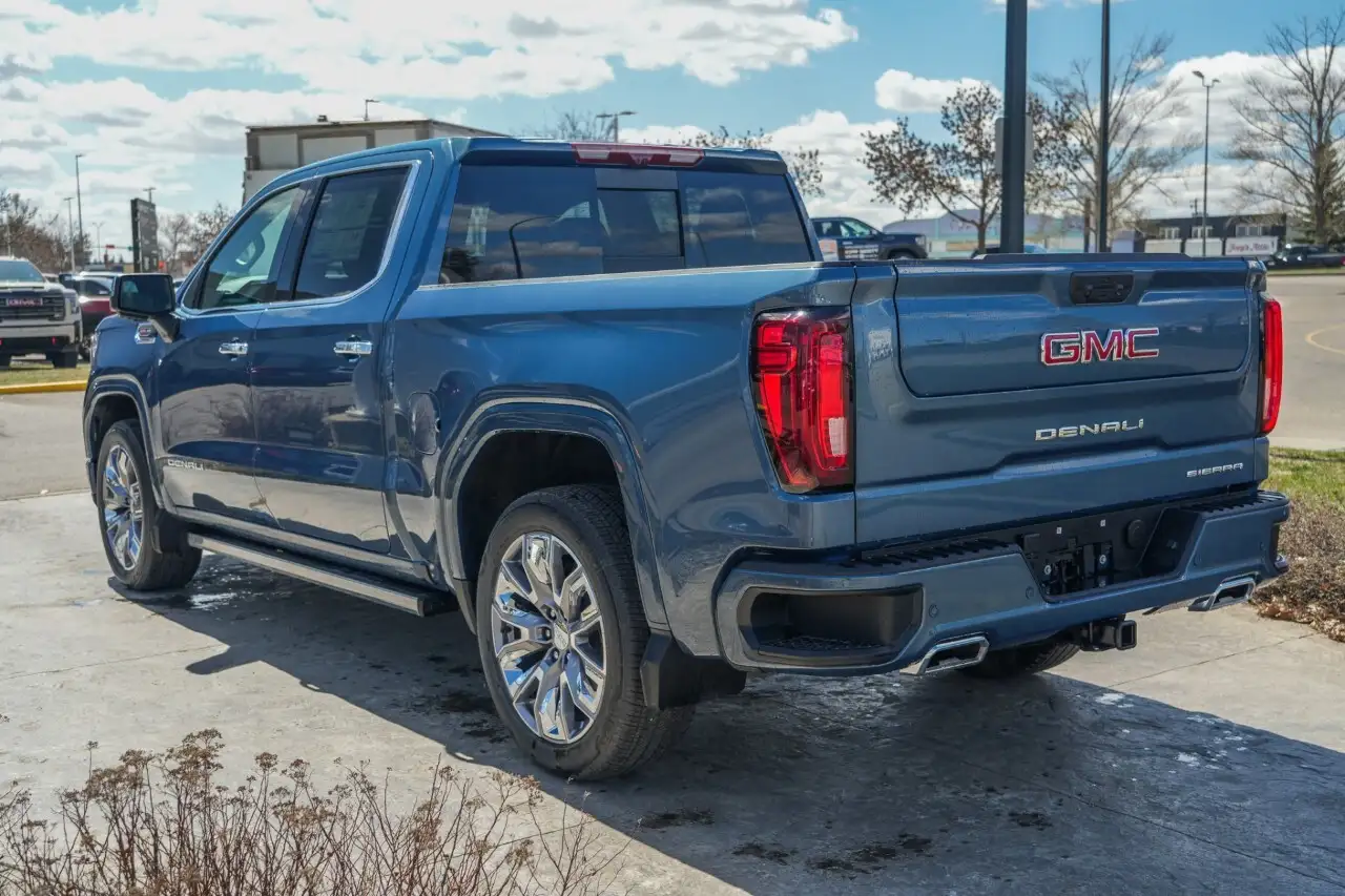GMC Sierra 1500 снимка GMC Sierra 1500