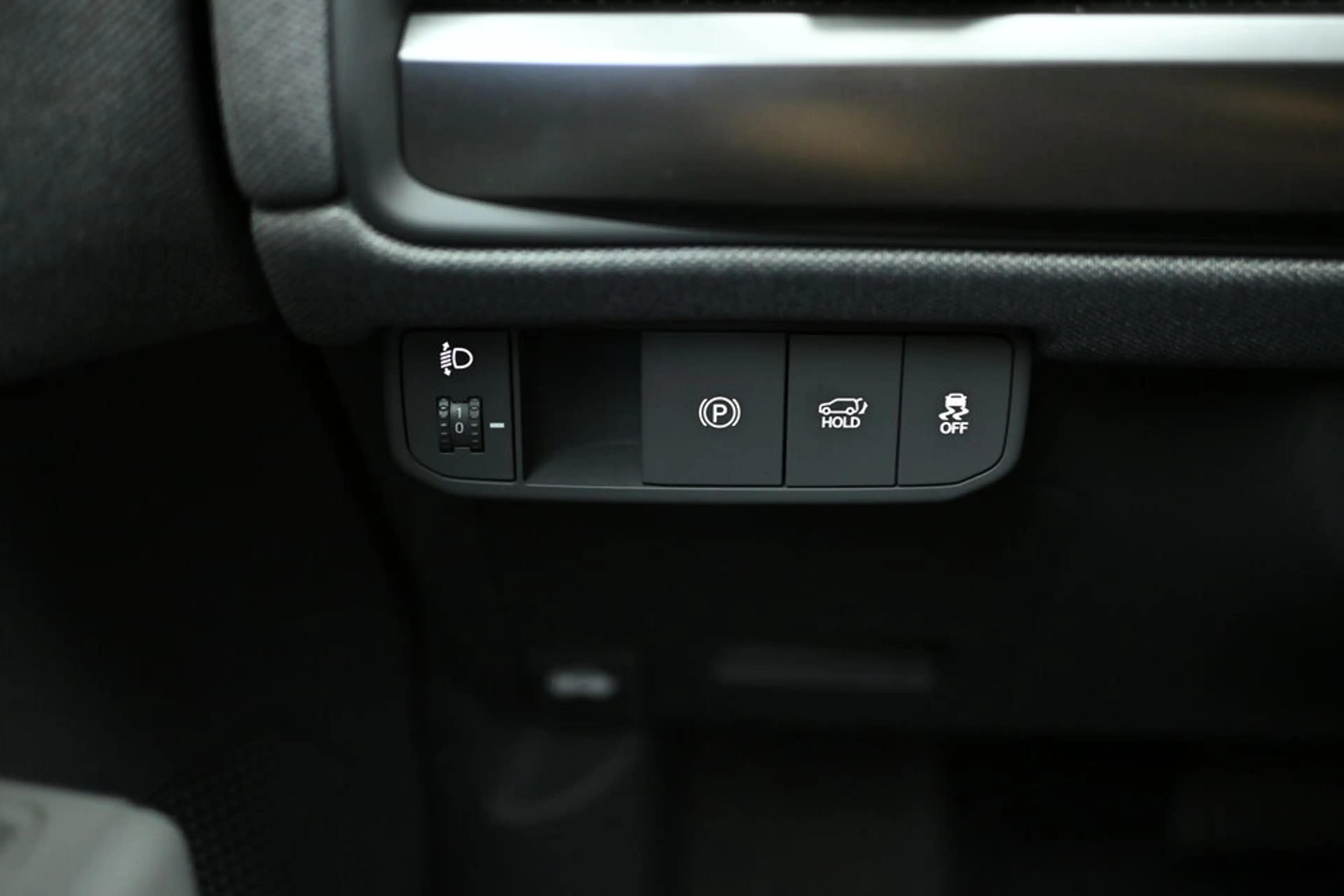 Kia EV3 FWD 81,4kWh Long Range Earth plus — photo 12
