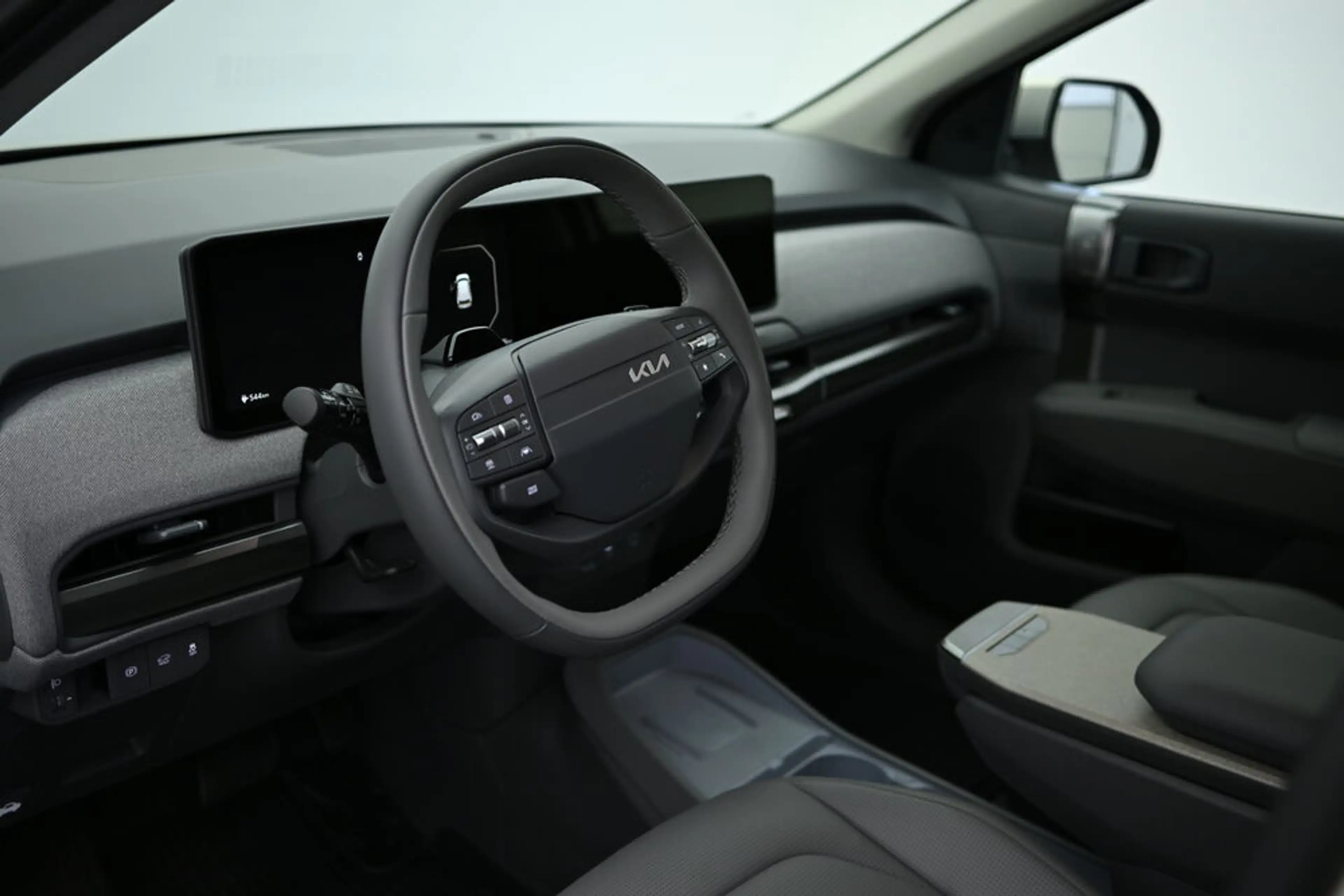 Kia EV3 FWD 81,4kWh Long Range Earth plus — photo 5