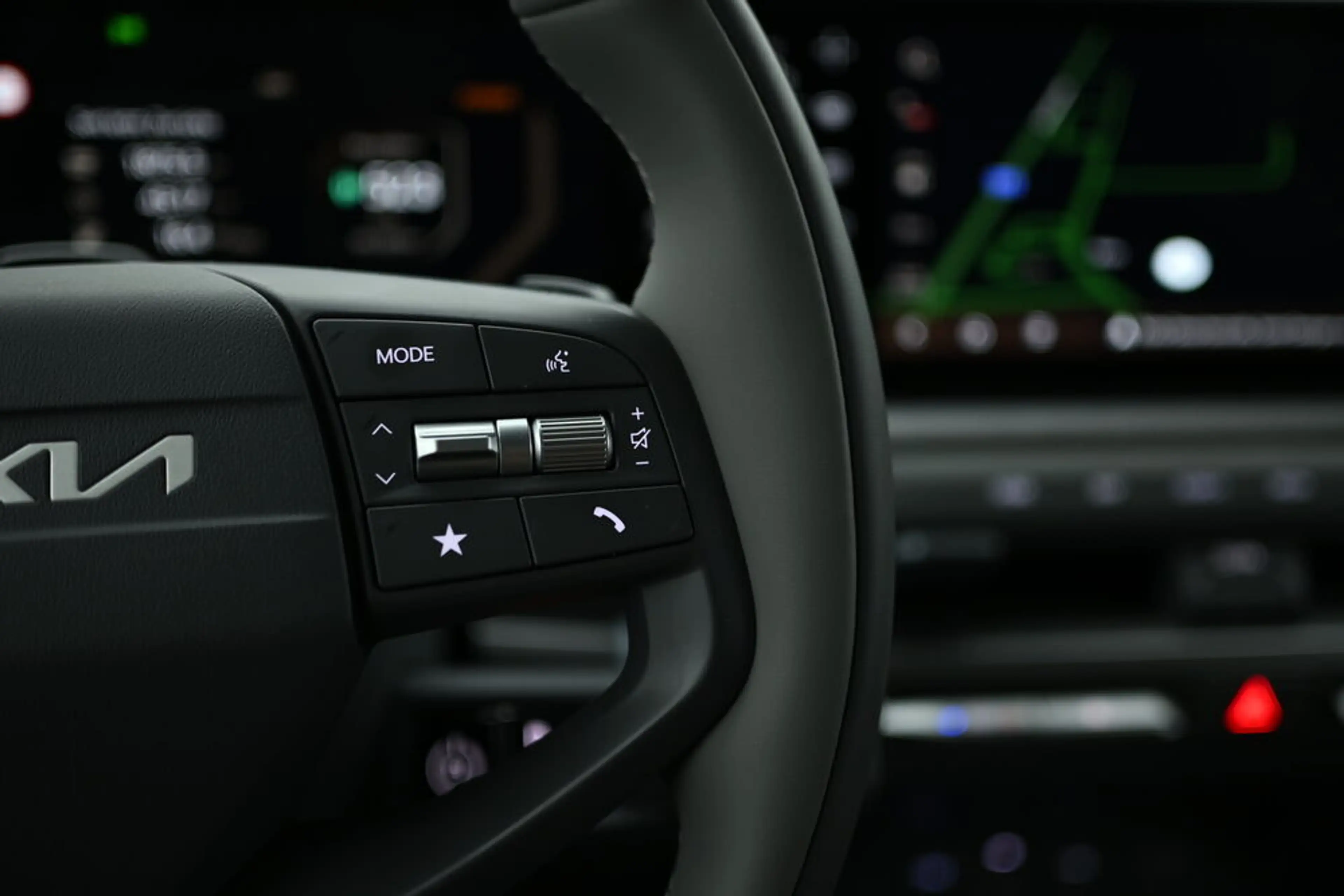 Kia EV3 FWD 81,4kWh Long Range Earth plus — photo 10