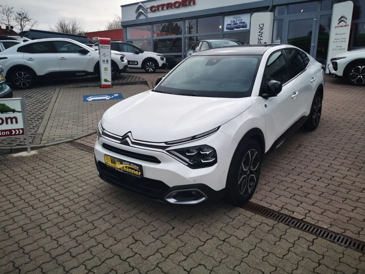 Citroen E-C4 Electric X SHINE Weiß - 1