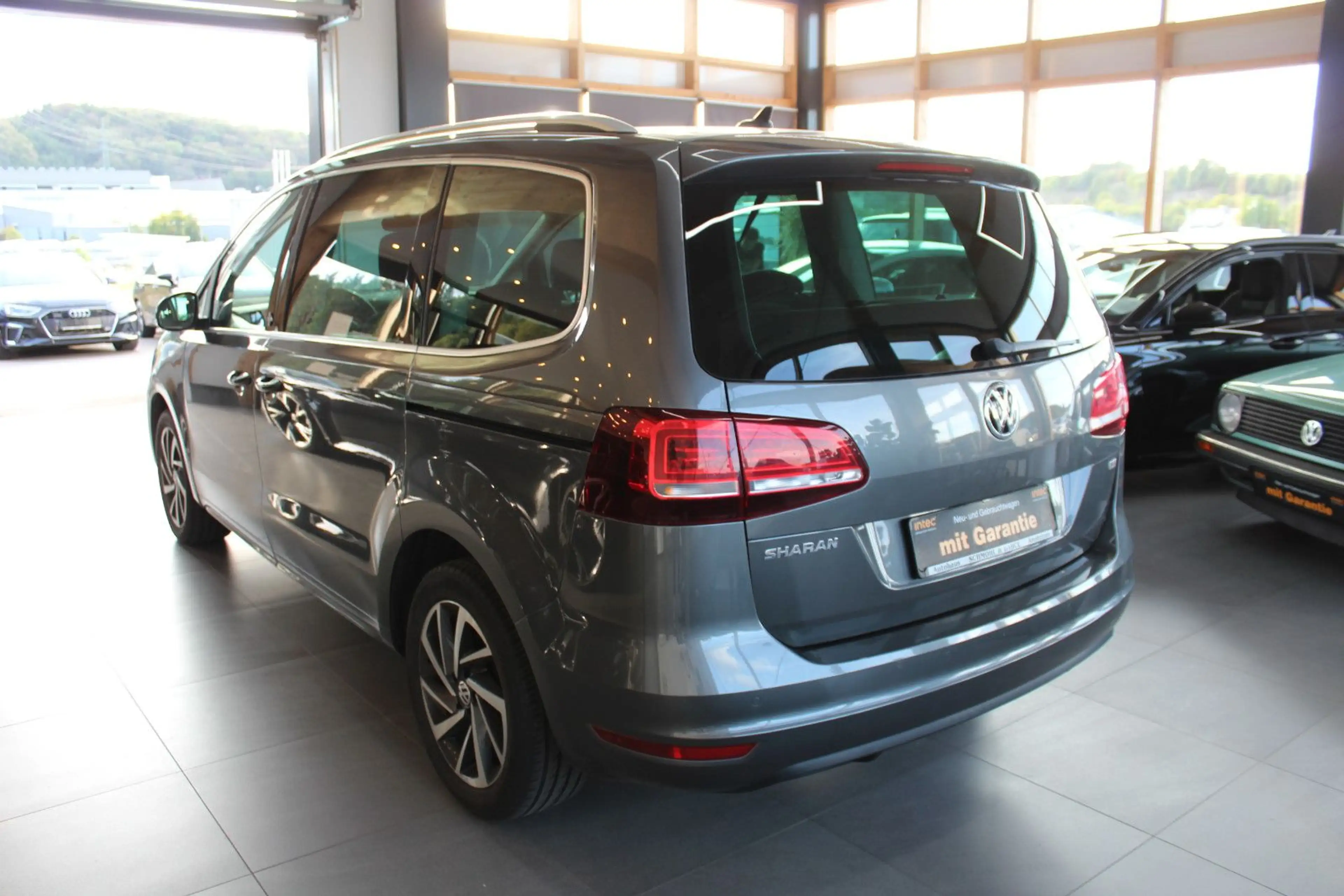 Volkswagen Sharan 1.4 TSI DSG Sound*7.Si*NAVI*ACC* — photo 6
