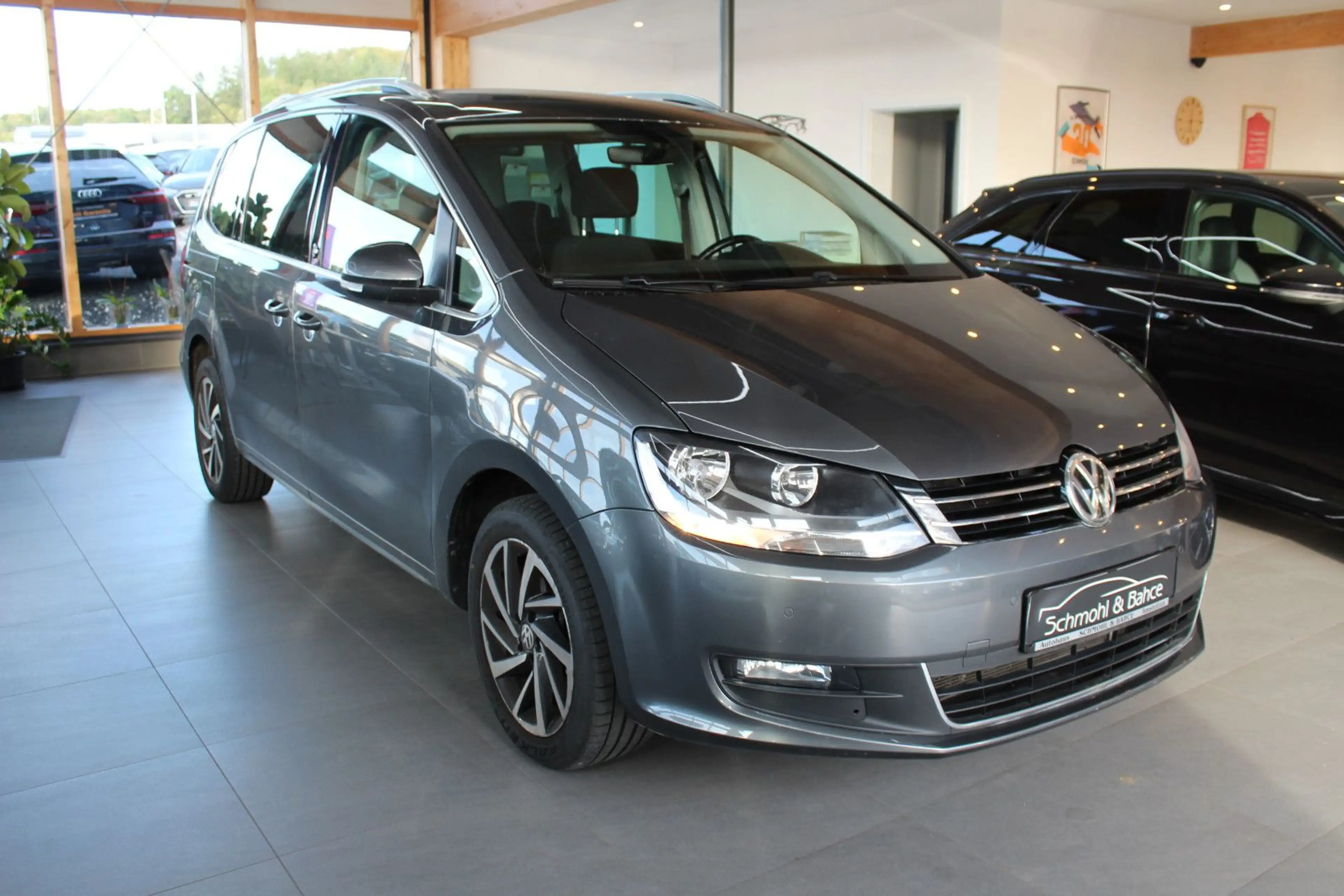 Volkswagen Sharan 1.4 TSI DSG Sound*7.Si*NAVI*ACC* — photo 3