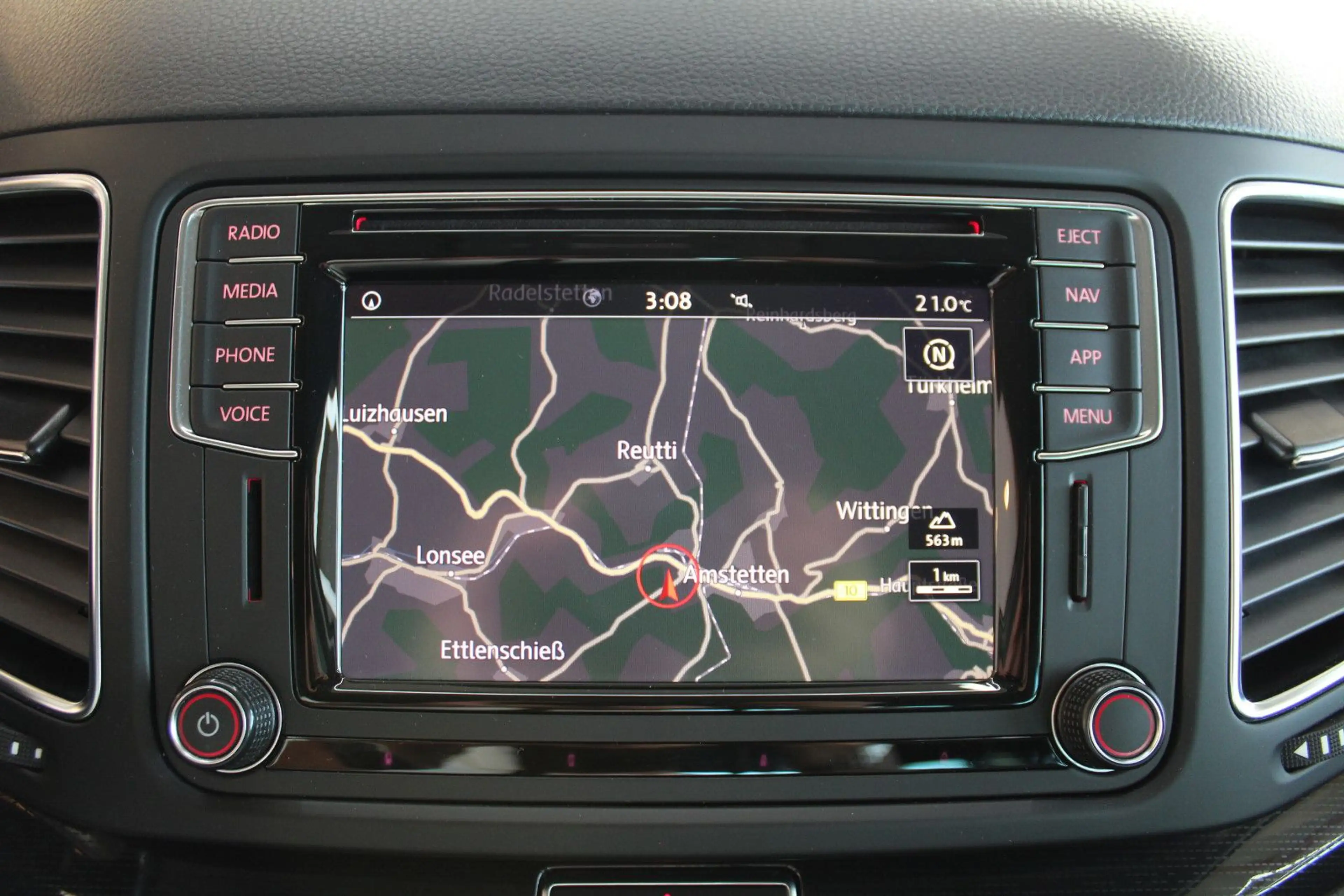 Volkswagen Sharan 1.4 TSI DSG Sound*7.Si*NAVI*ACC* — photo 14