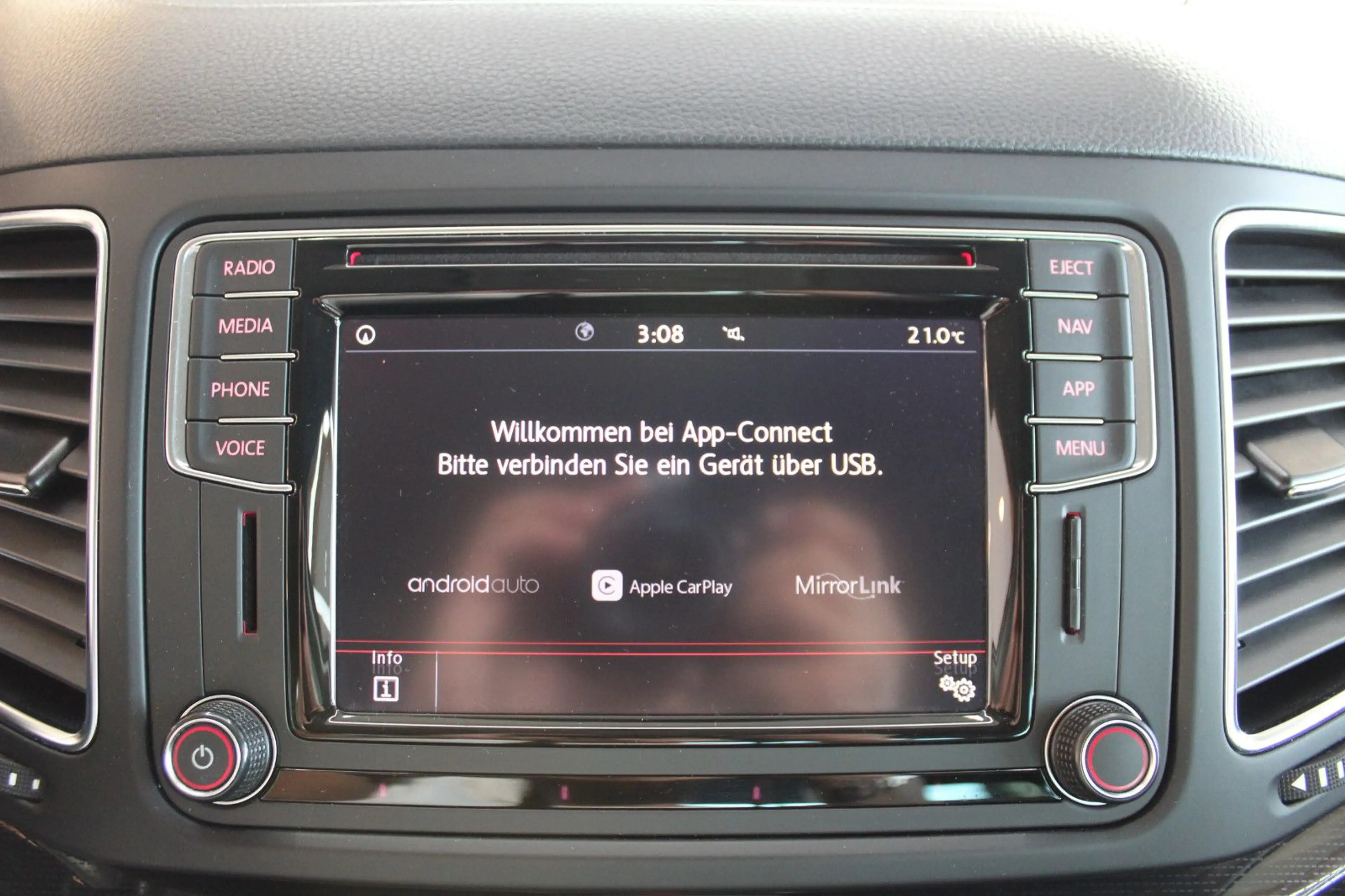 Volkswagen Sharan 1.4 TSI DSG Sound*7.Si*NAVI*ACC* — photo 15