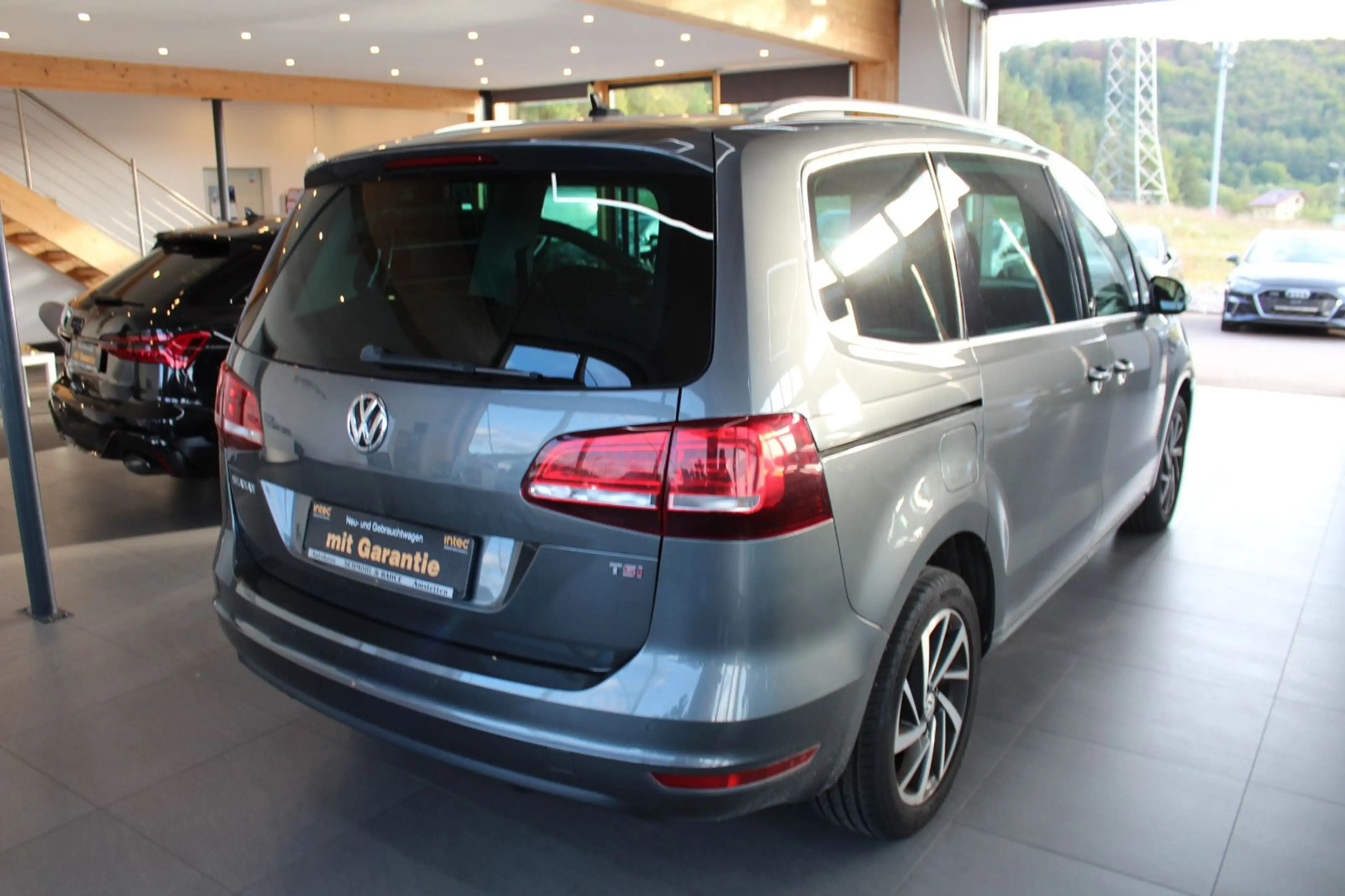 Volkswagen Sharan 1.4 TSI DSG Sound*7.Si*NAVI*ACC* — photo 4