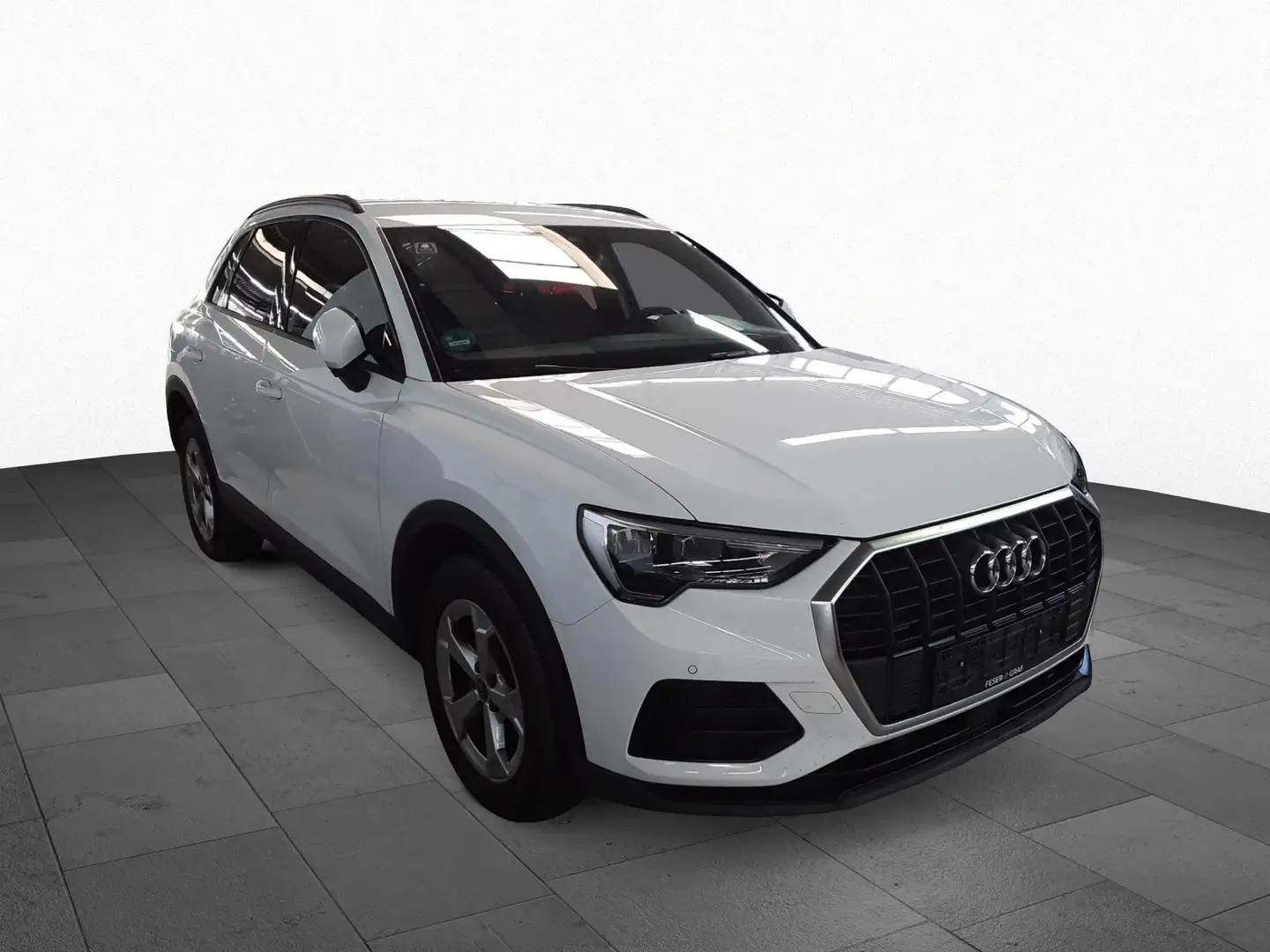 Audi Q3 45 TFSIe S tronic 19" KAMERA SHZ VIRTUAL Blanc - 1