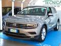 Volkswagen Tiguan Tiguan II 2.0 tdi Executive 150cv dsg Plateado - thumbnail 2