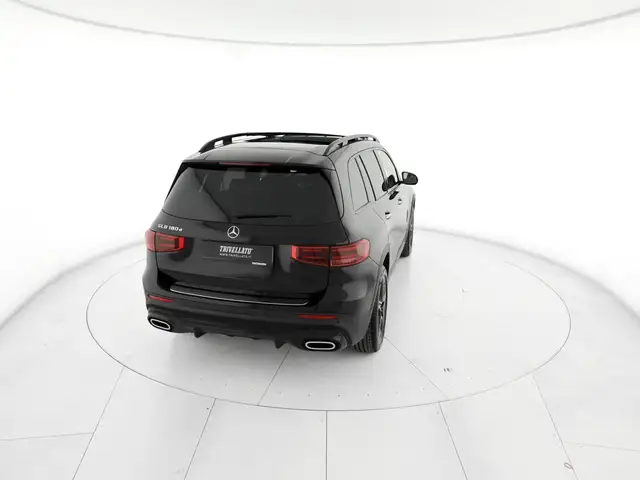 Mercedes-Benz GLB view 6