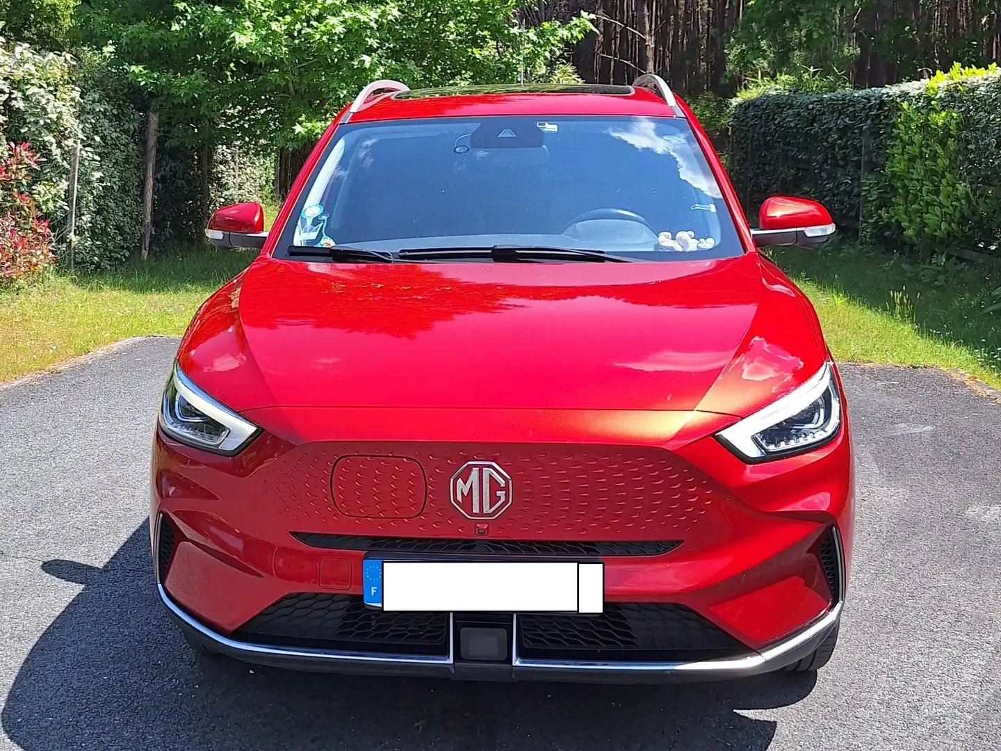 MG ZS EV Rouge - 1