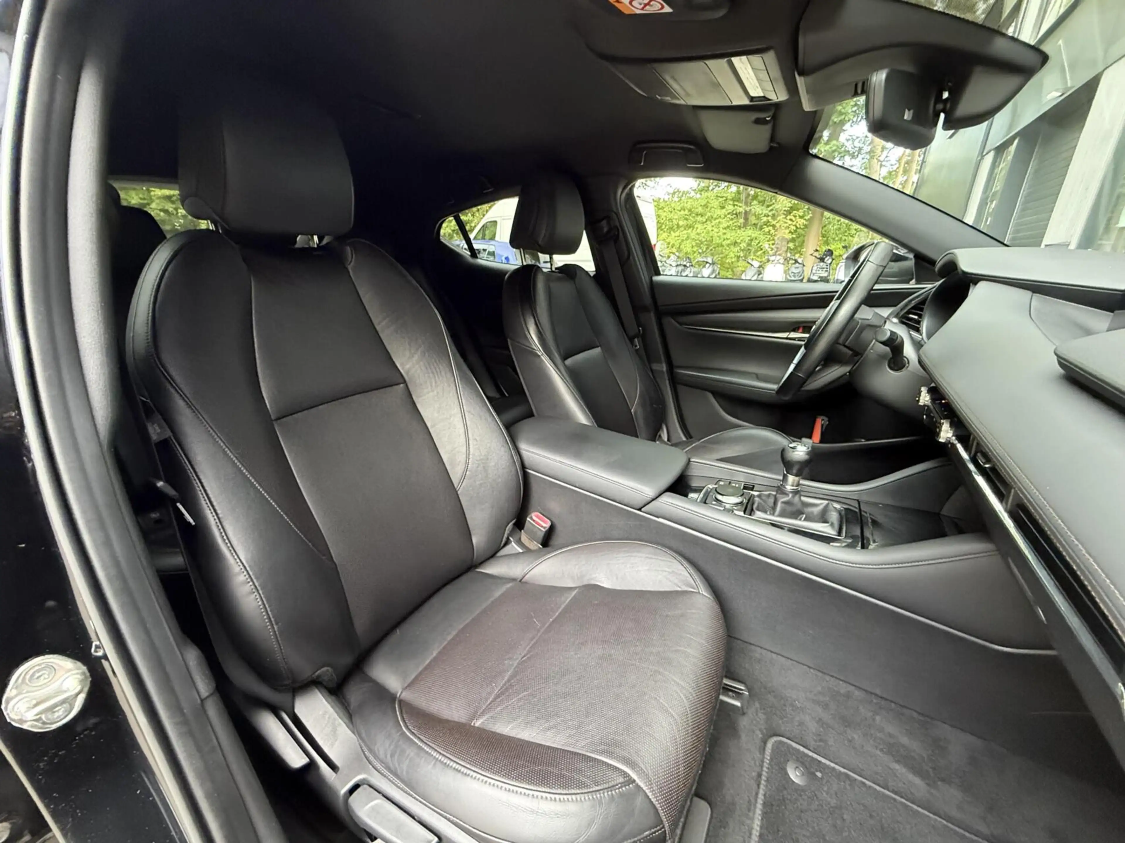 Mazda 3 2.0 e-SkyActiv-G M Hybrid 122 Luxury l Carplay Lee — photo 23