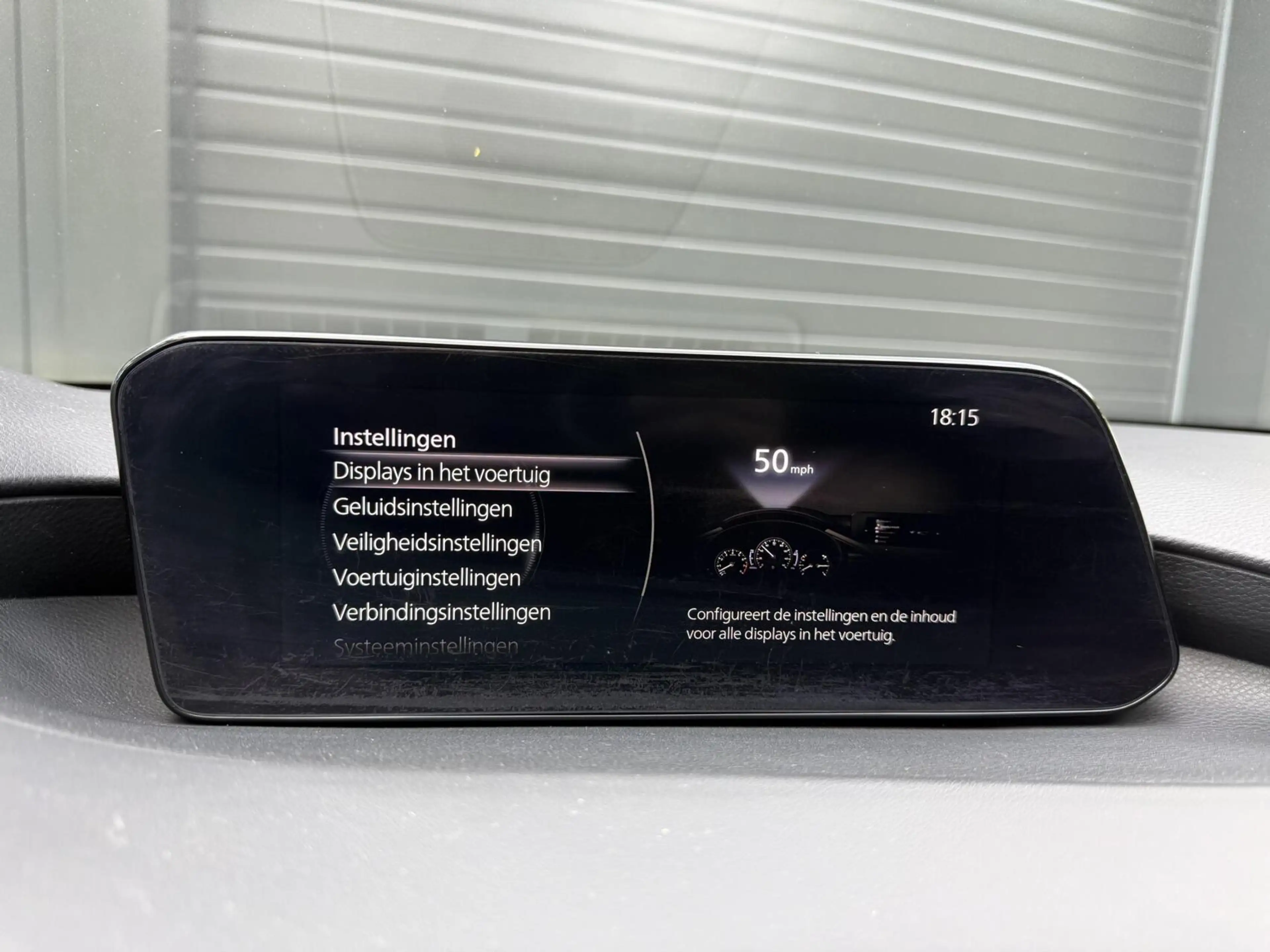 Mazda 3 2.0 e-SkyActiv-G M Hybrid 122 Luxury l Carplay Lee — photo 18