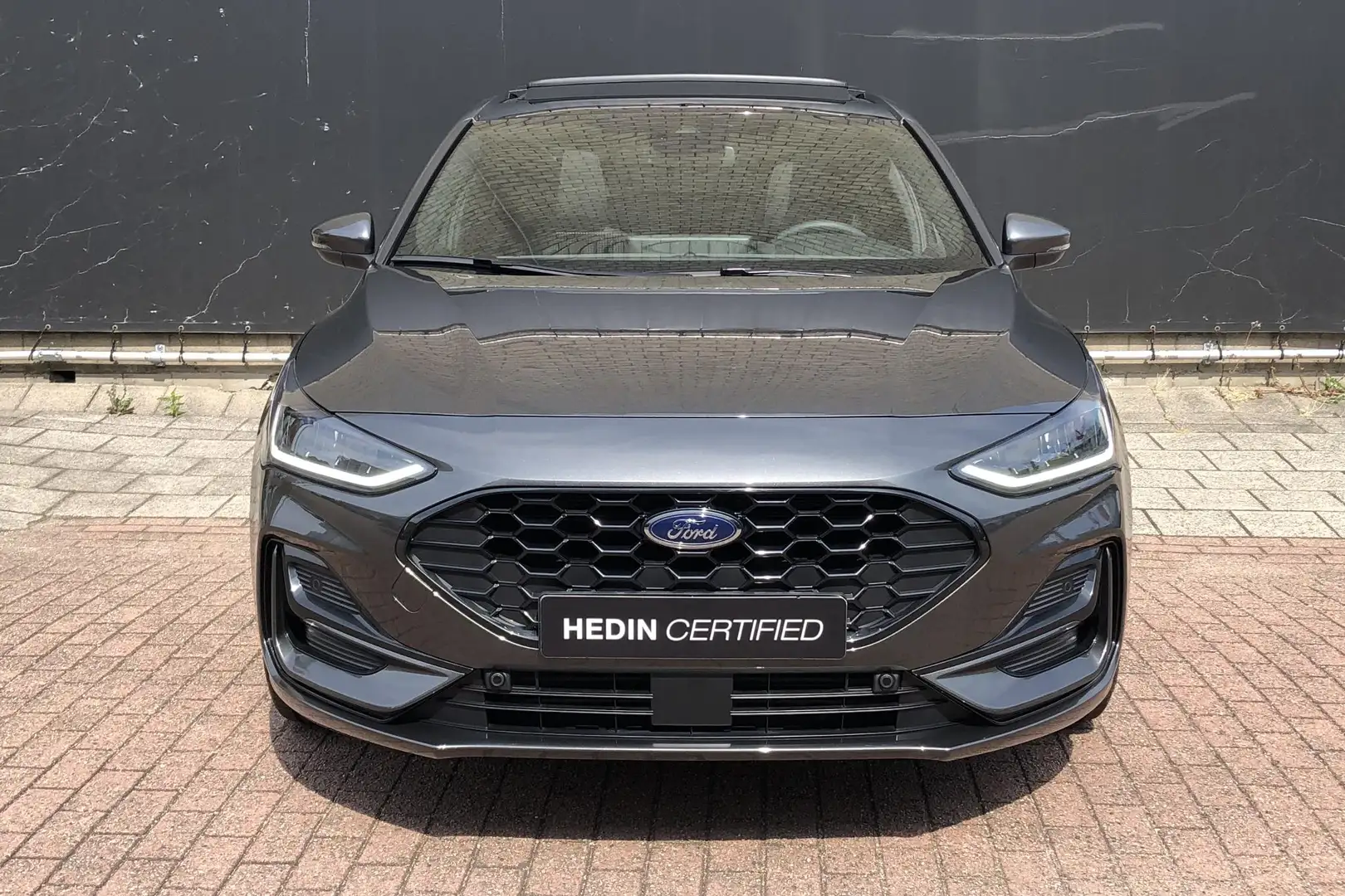 Ford Focus 1.0 EcoBoost Hybrid ST Line | 155 PK | Automaat | Grijs - 2