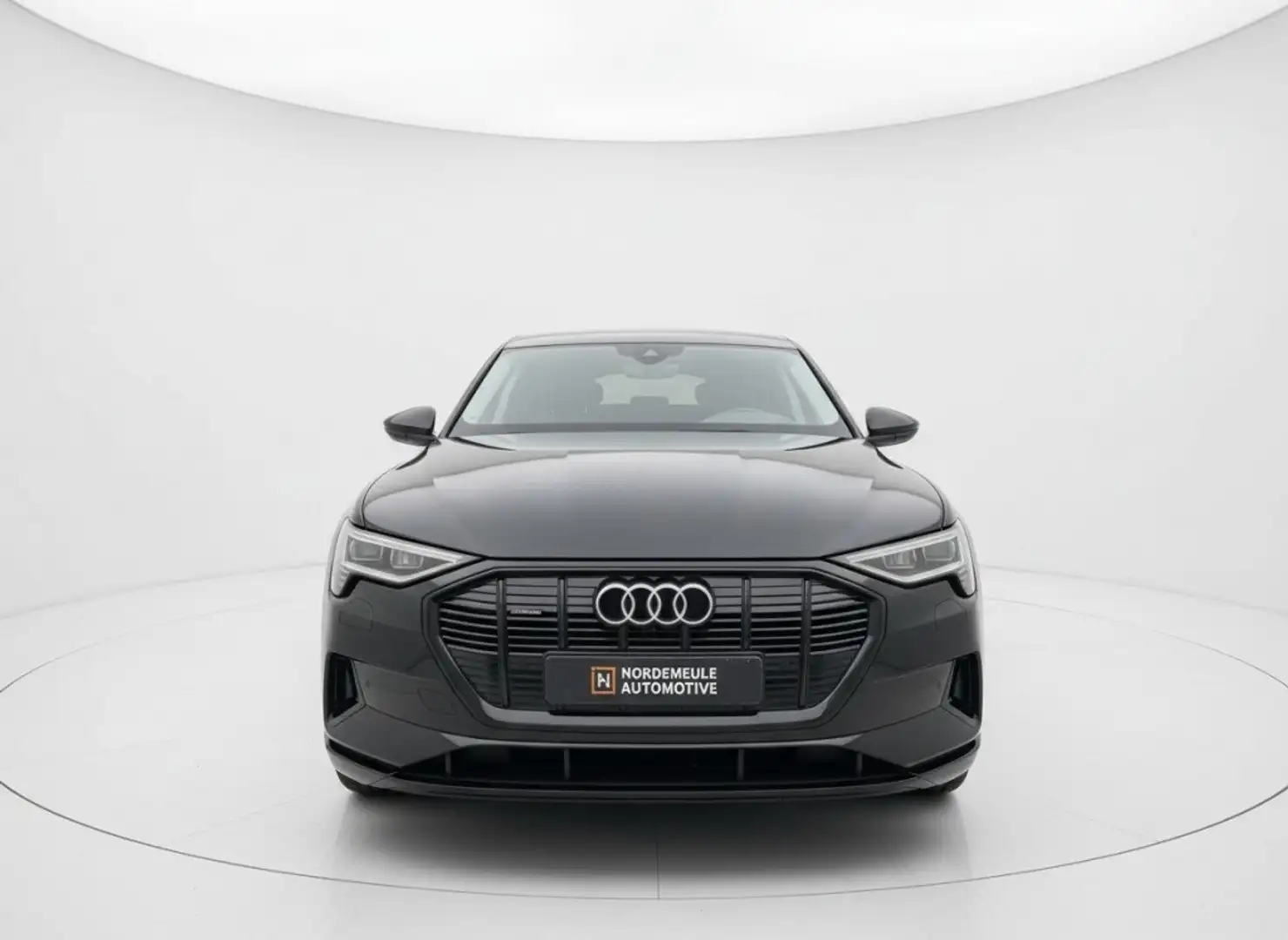 Audi e-tron 55 QUATTRO BNS ED+ Pano, Navi, ACC Noir - 2