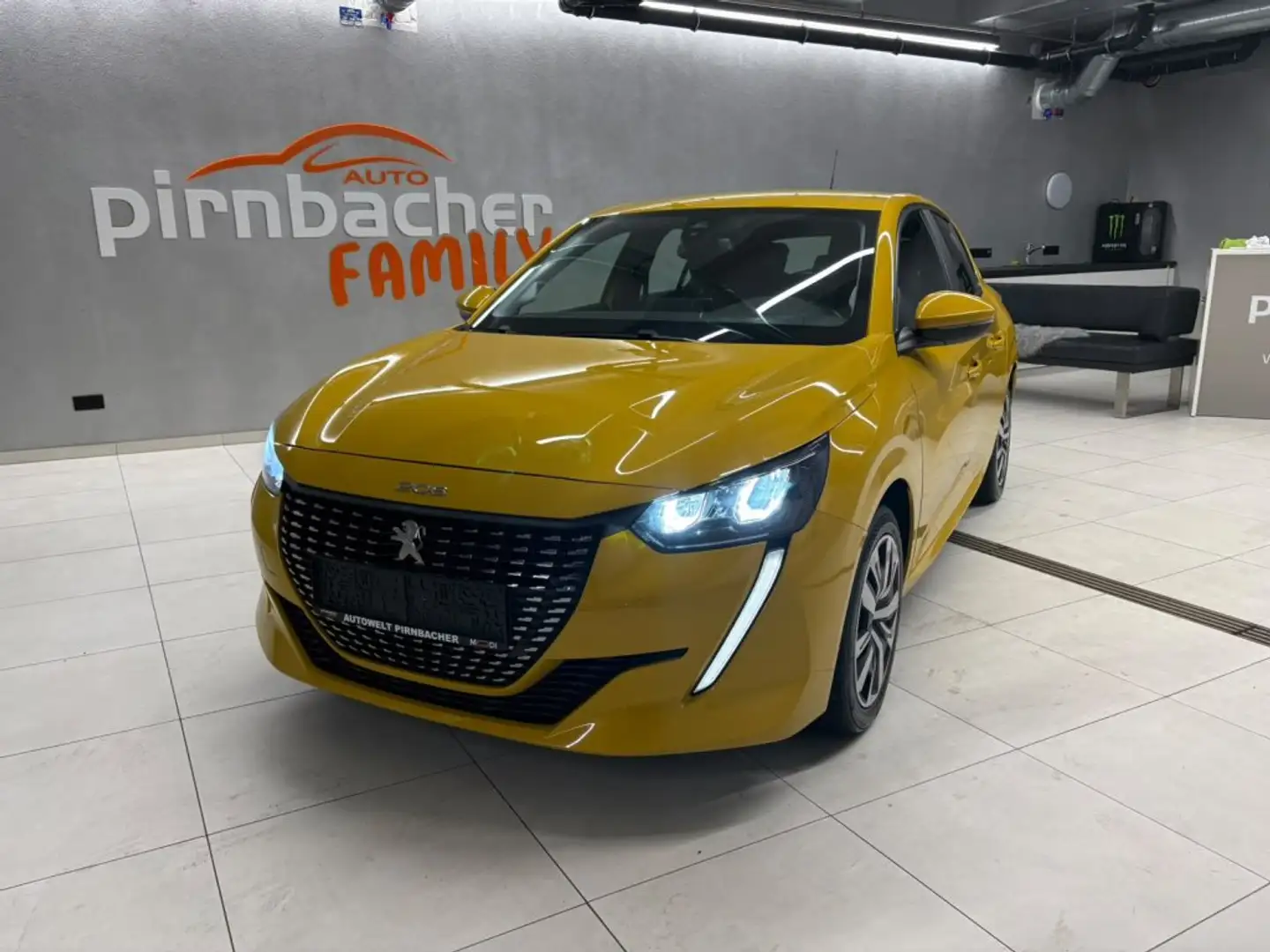 Peugeot 208 ACT BHDI100 Gelb - 1