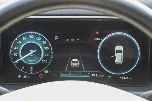 Hyundai Tucson view 14