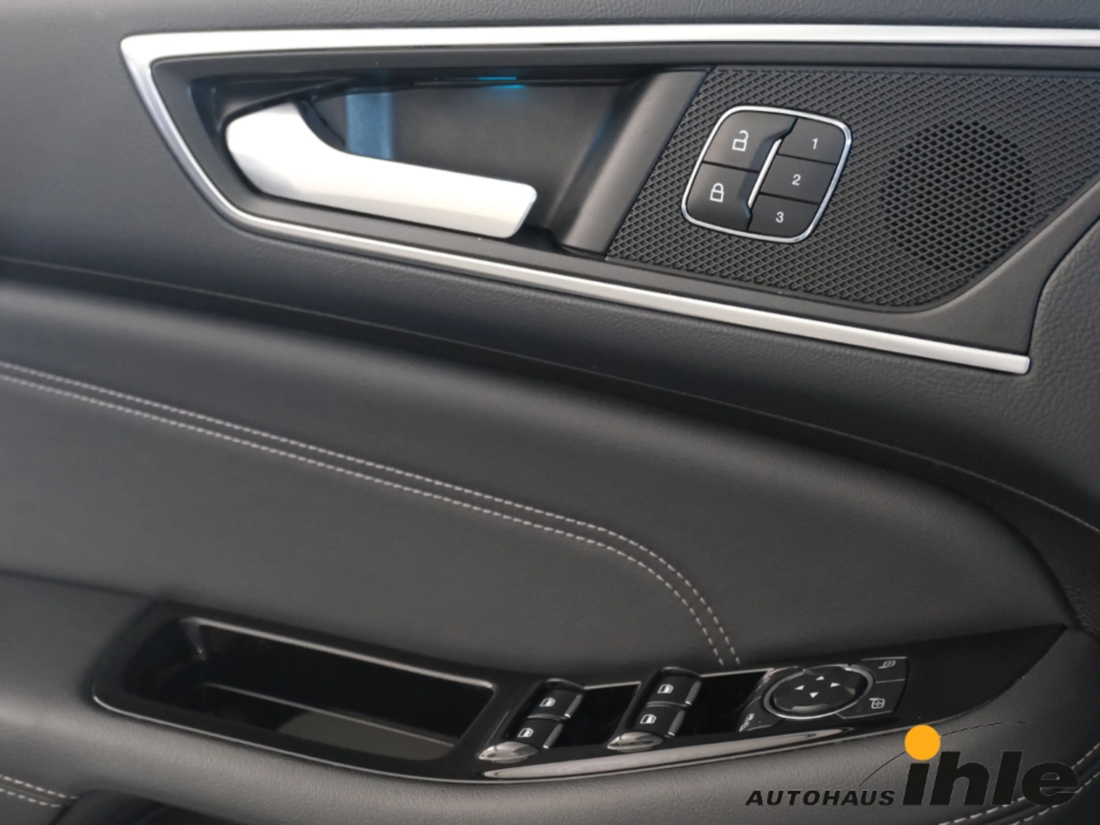 Ford Galaxy Titanium 2,0 EcoBlue AHK+PANO.DACH+ELEKTR.SITZE — photo 9