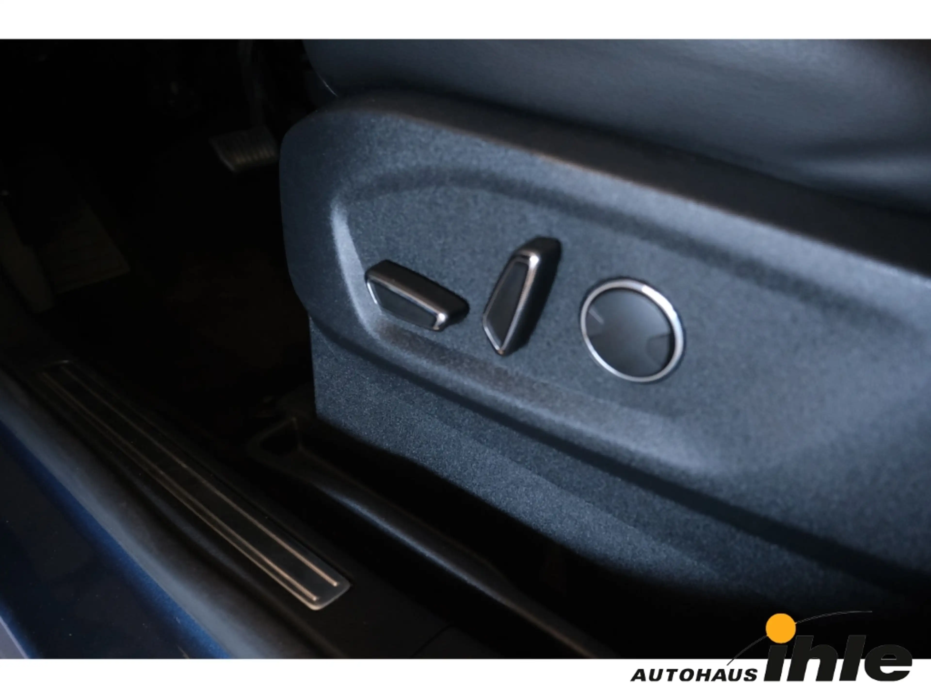 Ford Galaxy Titanium 2,0 EcoBlue AHK+PANO.DACH+ELEKTR.SITZE — photo 14