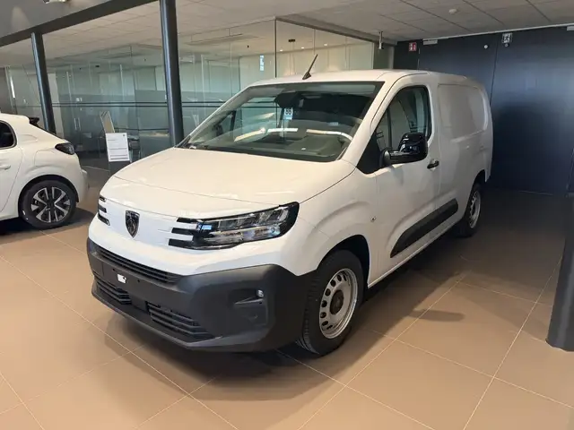 Peugeot Partner XL Automaat 130PK *STOCK* GPS - Surround View -...
