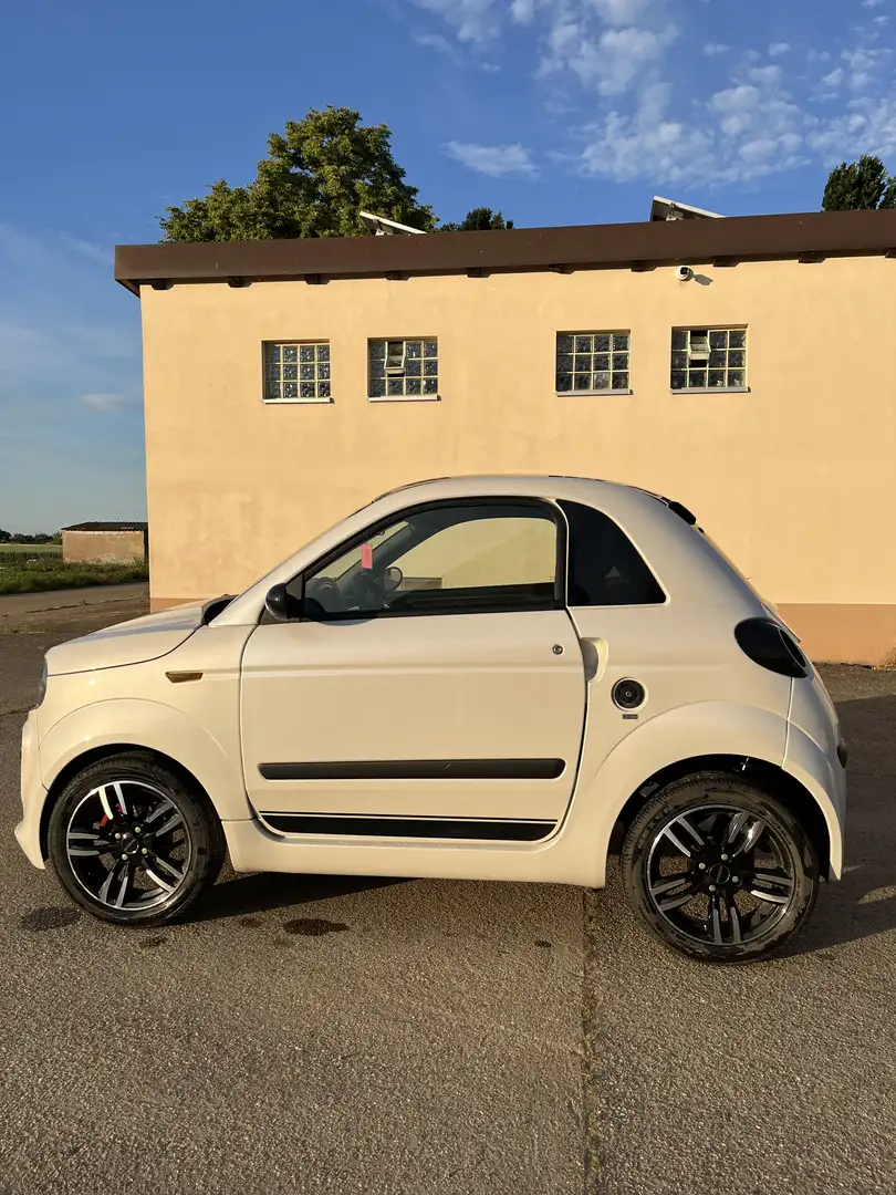 Microcar Due Білий - 2