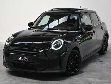 MINI Cooper 1.5A • Black Pack • CarPlay • LED • Pano Dak • Sportzetels