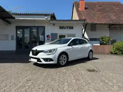 Renault Megane Limited TCe 100