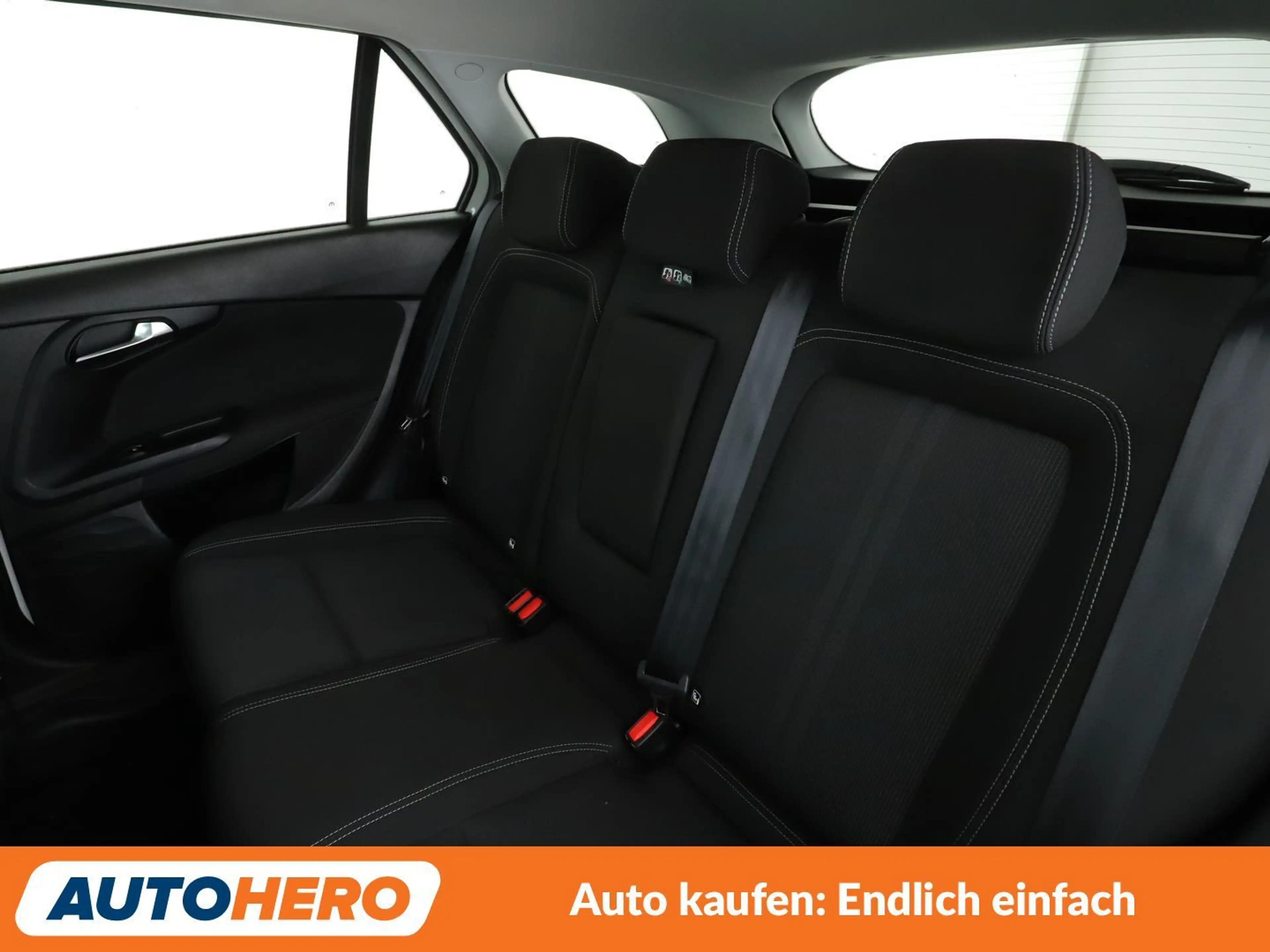 Fiat Tipo 1.4 Turbo S-Design*NAVI*ACC*PDC*SHZ*KLIMA* — photo 14