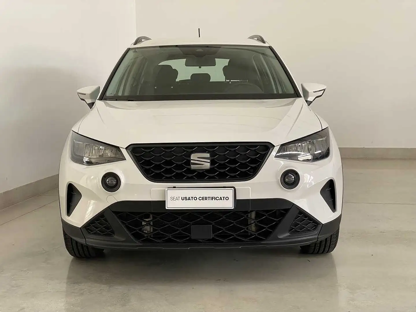 SEAT Arona 1.0 TGI Reference Bianco - 2
