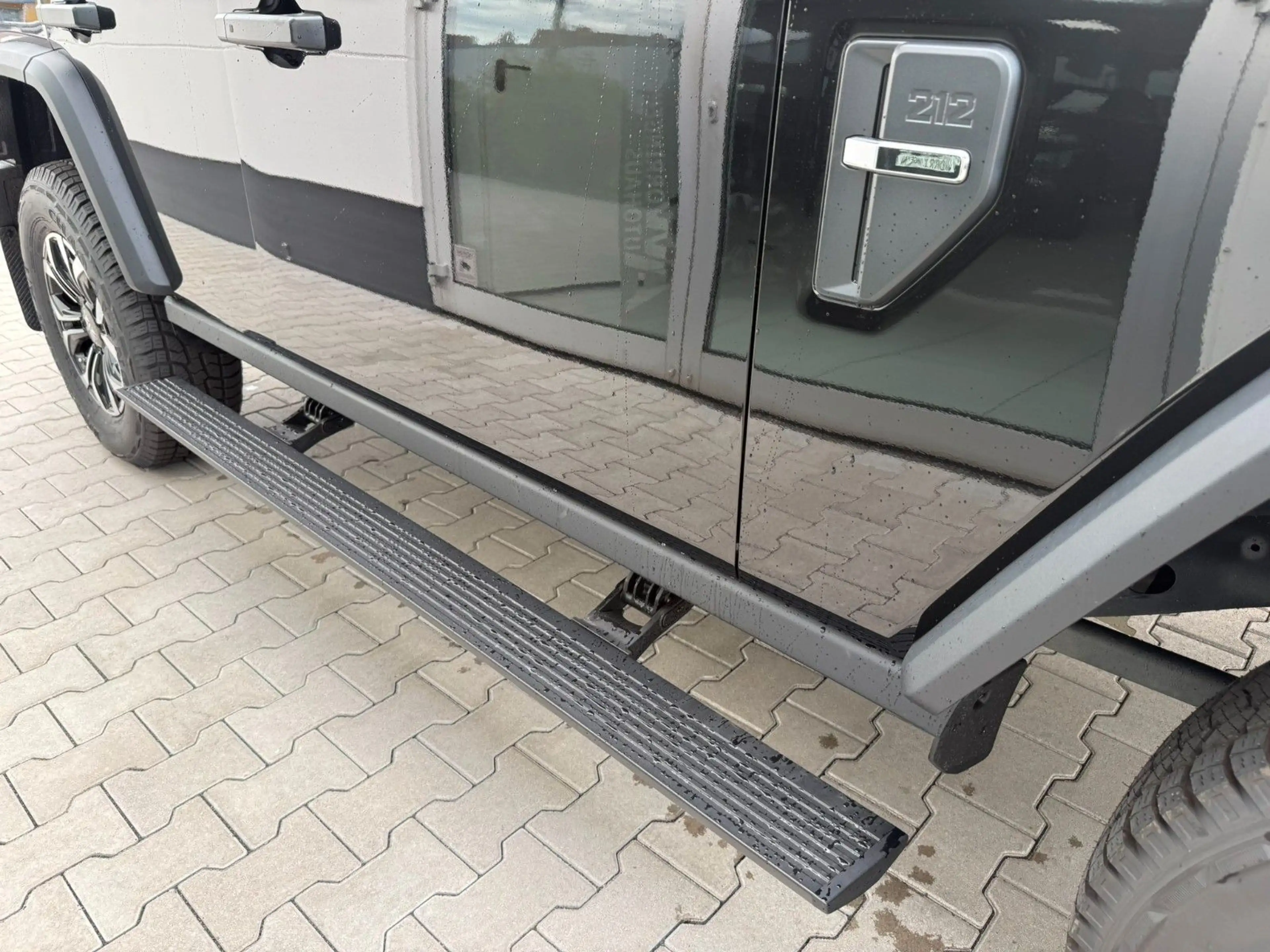 BAW 212 Seilwinde/Suchscheinwerfer/360°/4x4 — photo 4