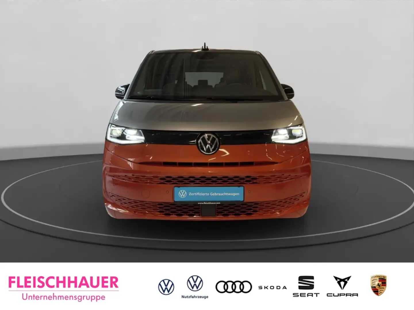 Volkswagen T7 Multivan 1.4 TSI eHybrid Matrix+AHK+Navi+Kamera Gris - 2