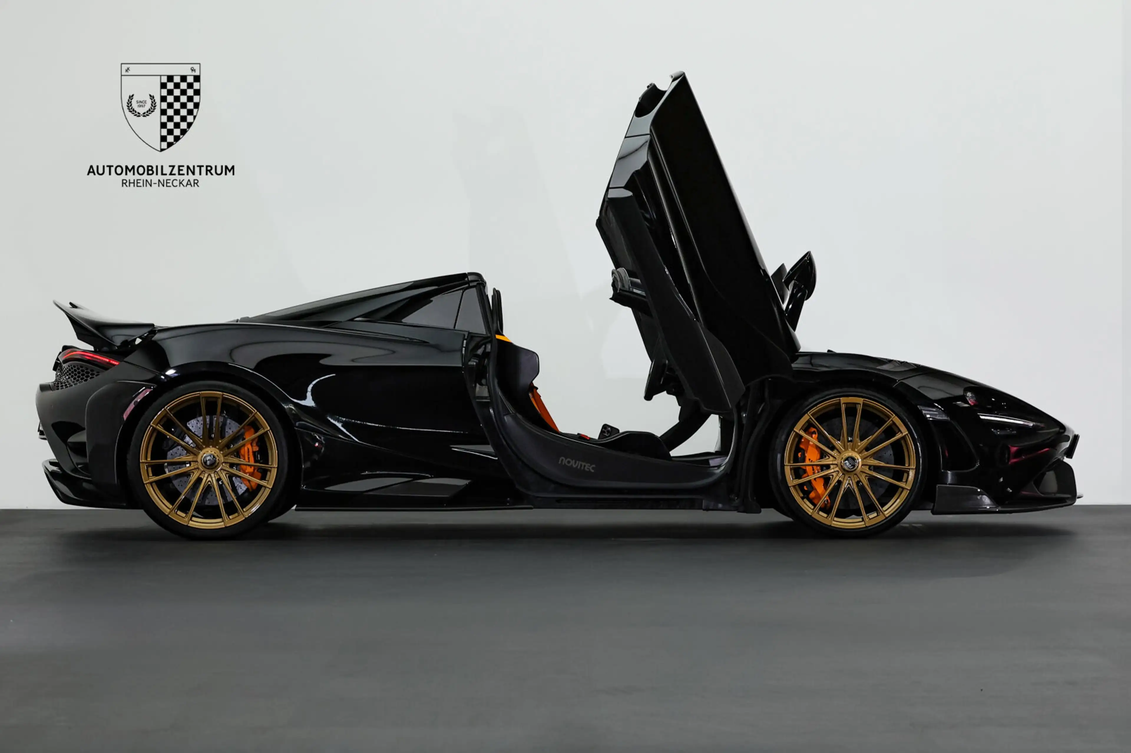 McLaren 765LT Spider 765LT Spider NOVITEC CarbonPack/RacingSeats/Lift — photo 9