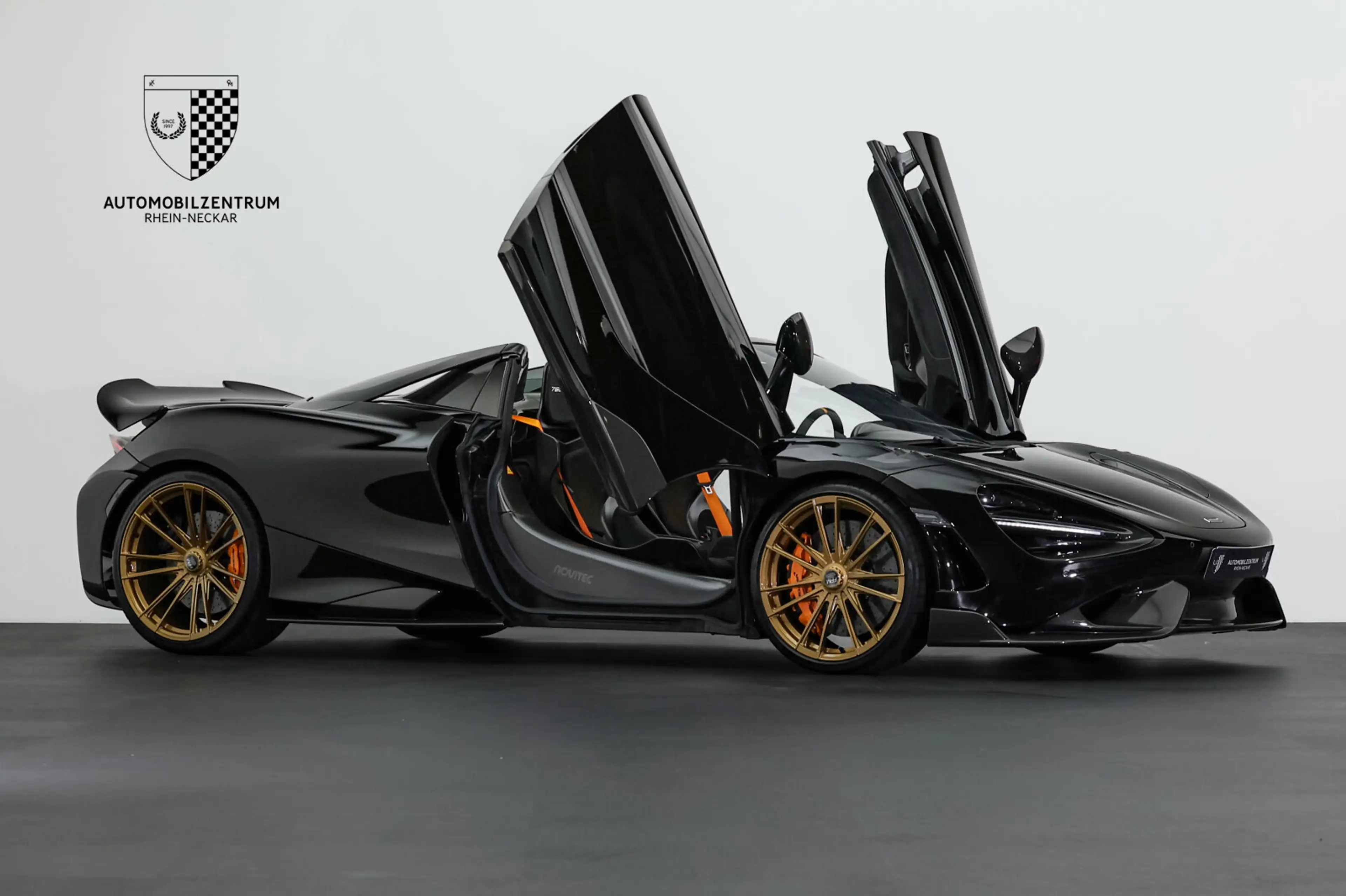 McLaren 765LT Spider 765LT Spider NOVITEC CarbonPack/RacingSeats/Lift — photo 10