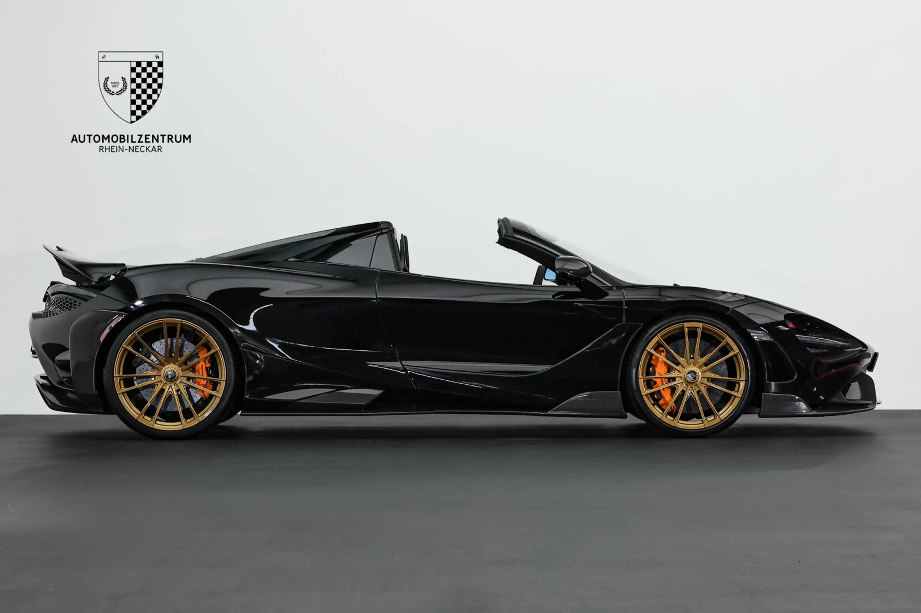 McLaren 765LT Spider 765LT Spider NOVITEC CarbonPack/RacingSeats/Lift — photo 8