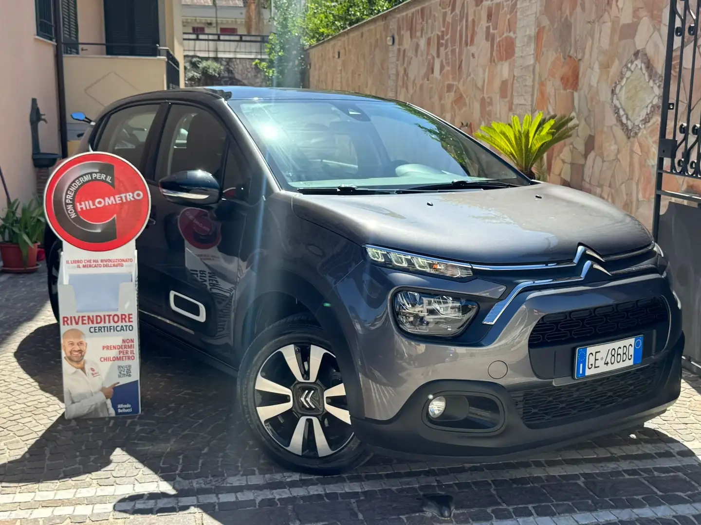 Citroen C3 PureTech 110 S&S EAT6 Shine Pack Gris - 1